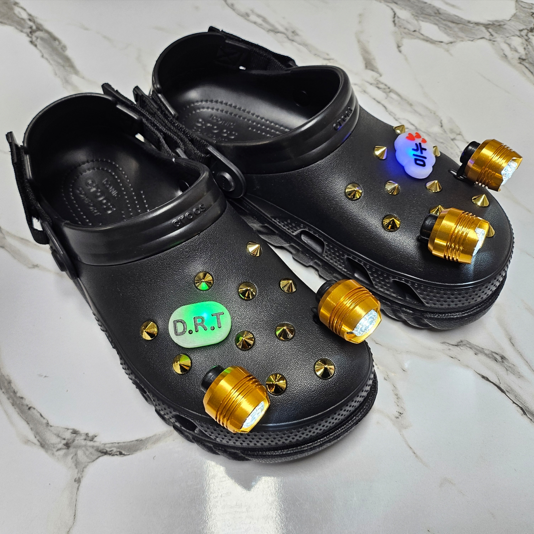 Crocs Duet Max II Clog Black 착용 스타일