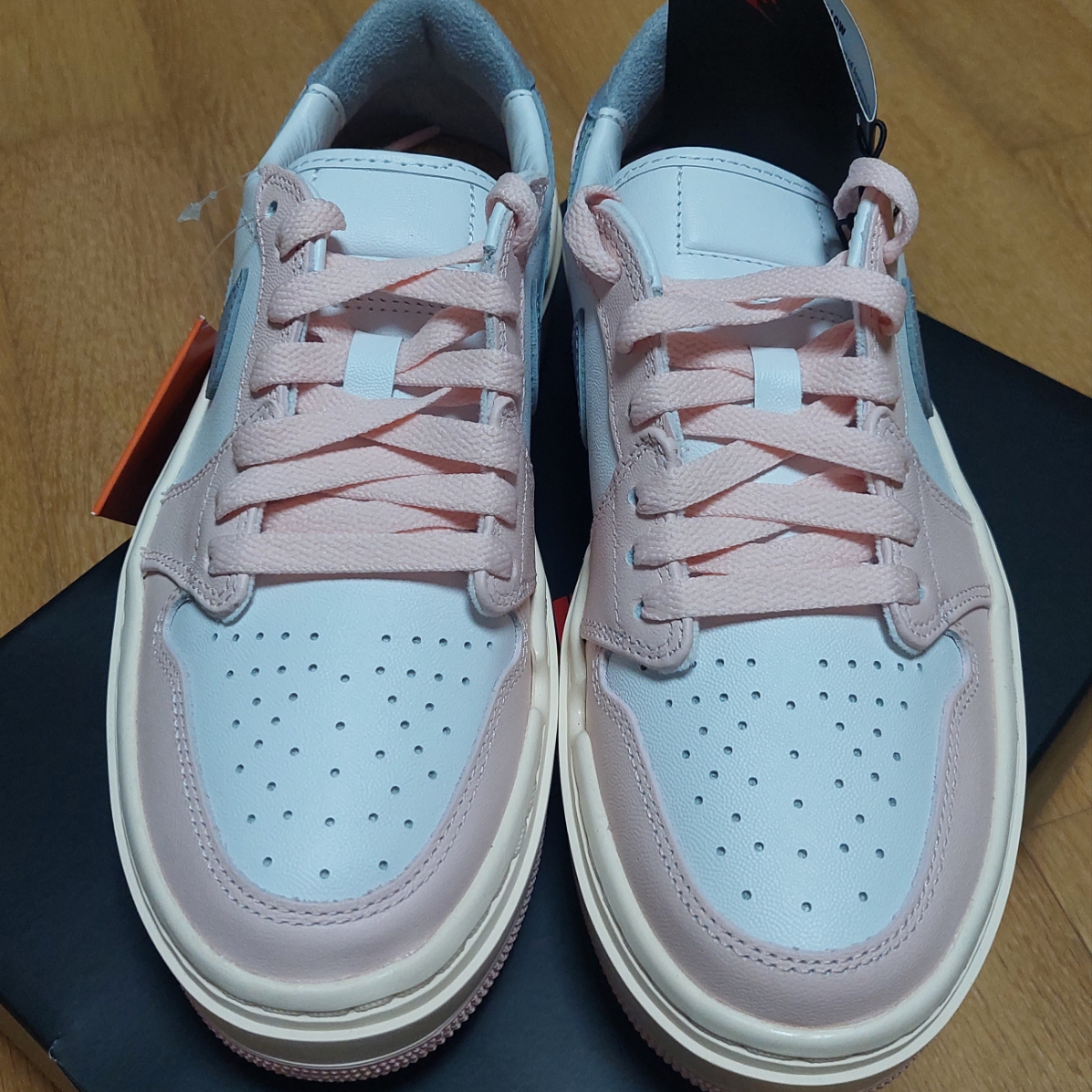 (W) Jordan 1 Elevate Low Atmosphere 착용 스타일 - 2