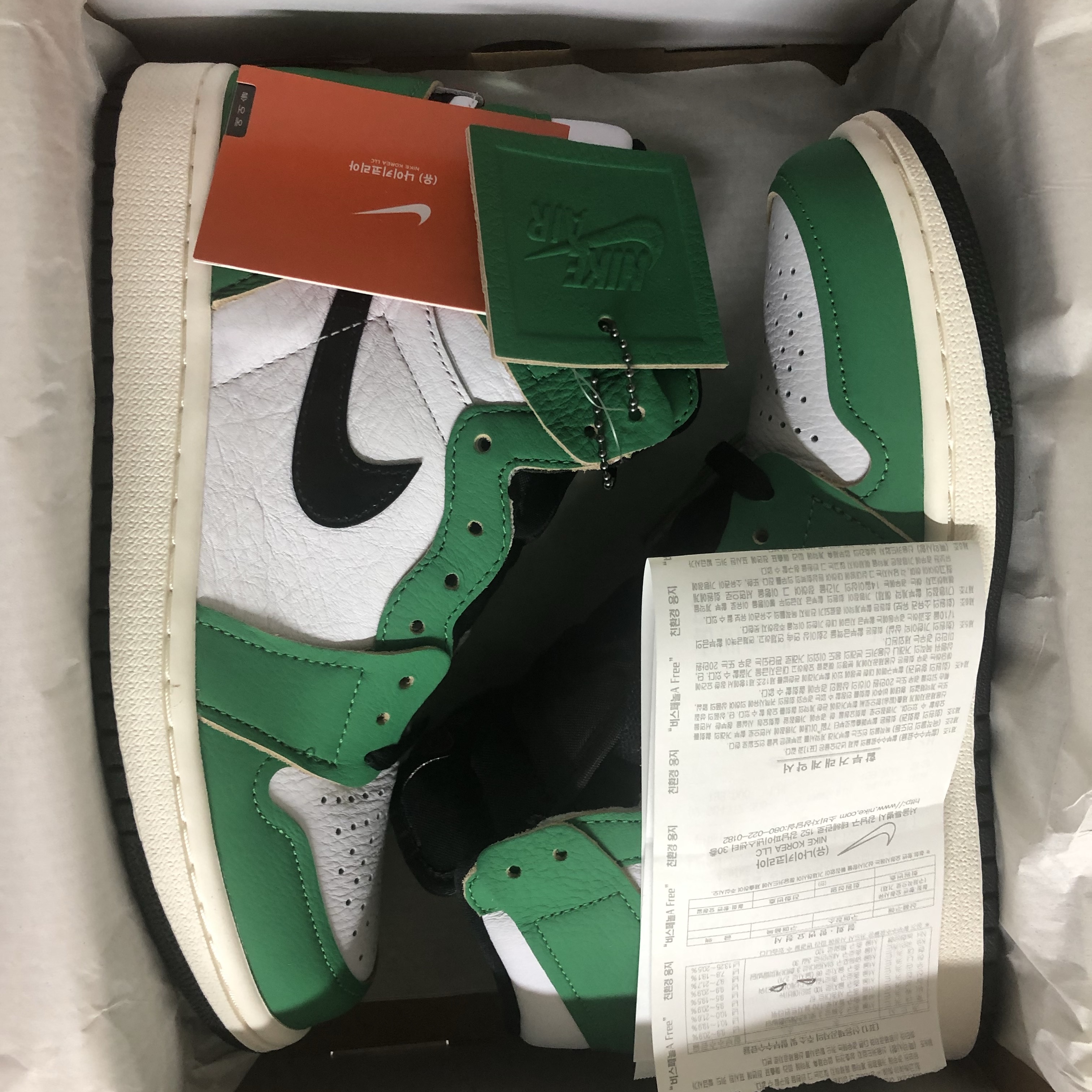 (W) Jordan 1 Retro High OG Lucky Green 착용 스타일