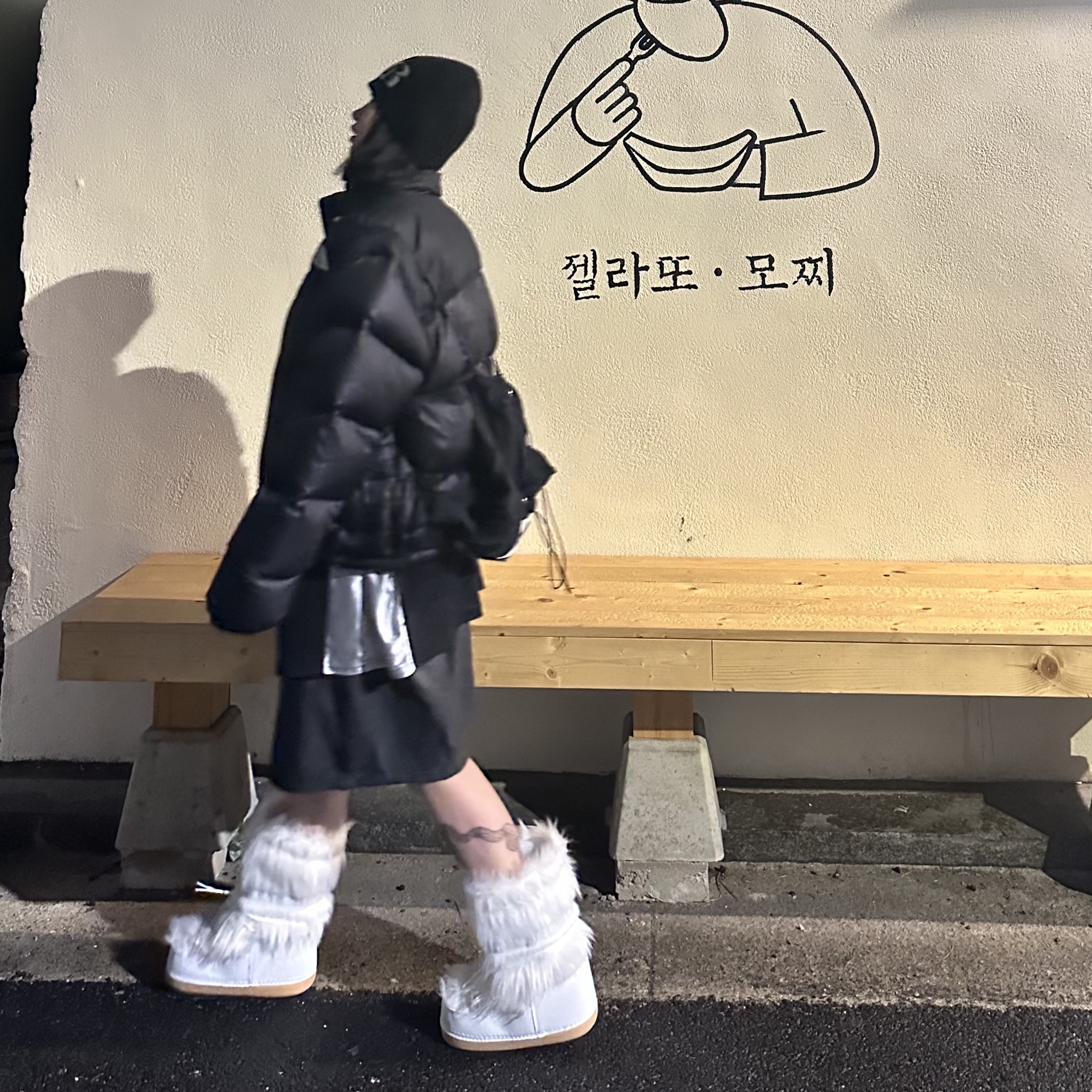 The North Face 1996 Eco Nuptse Jacket Real Black 착용 스타일