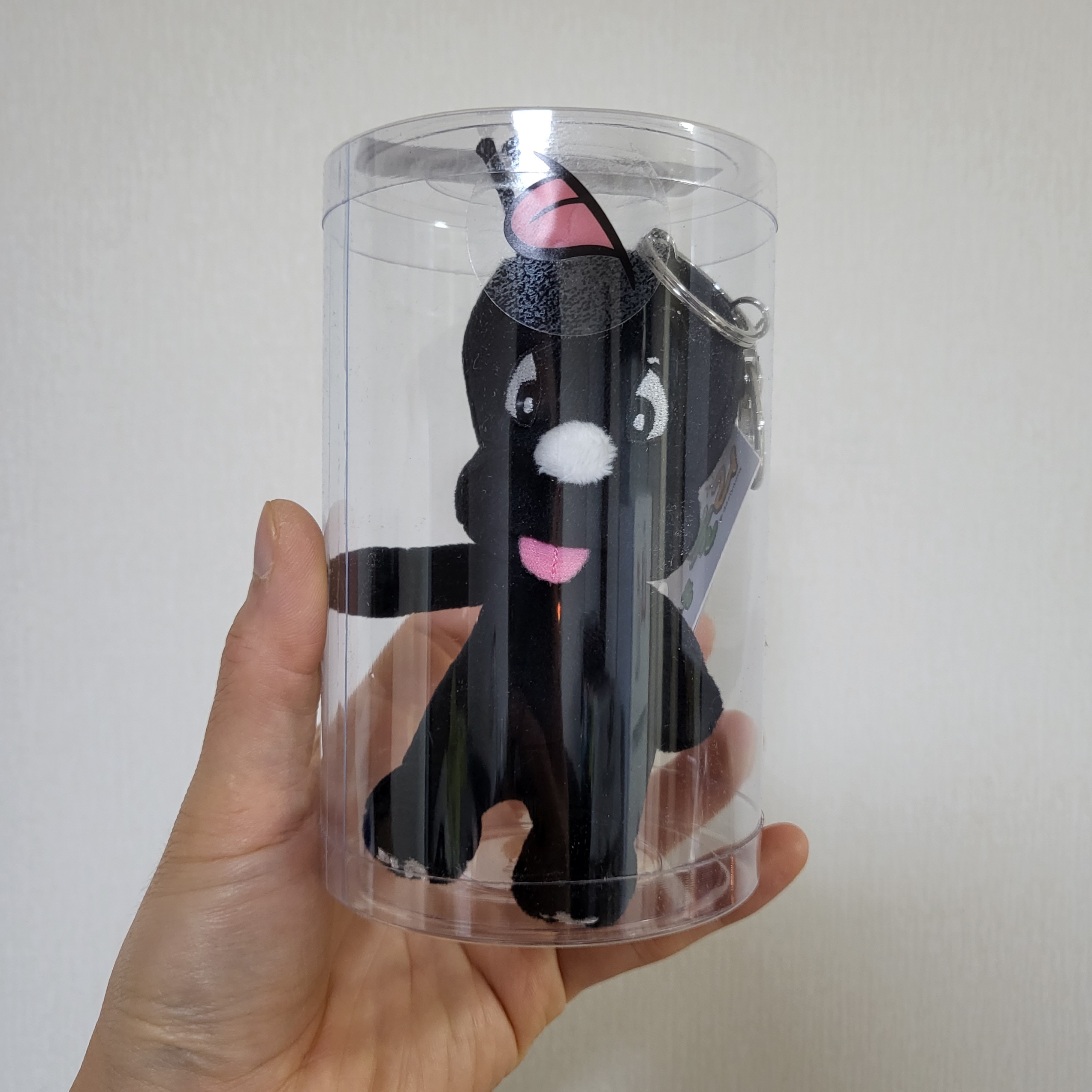 Darkr8m Studio x Dooly Dooly Keyring Black 착용 스타일 - 1