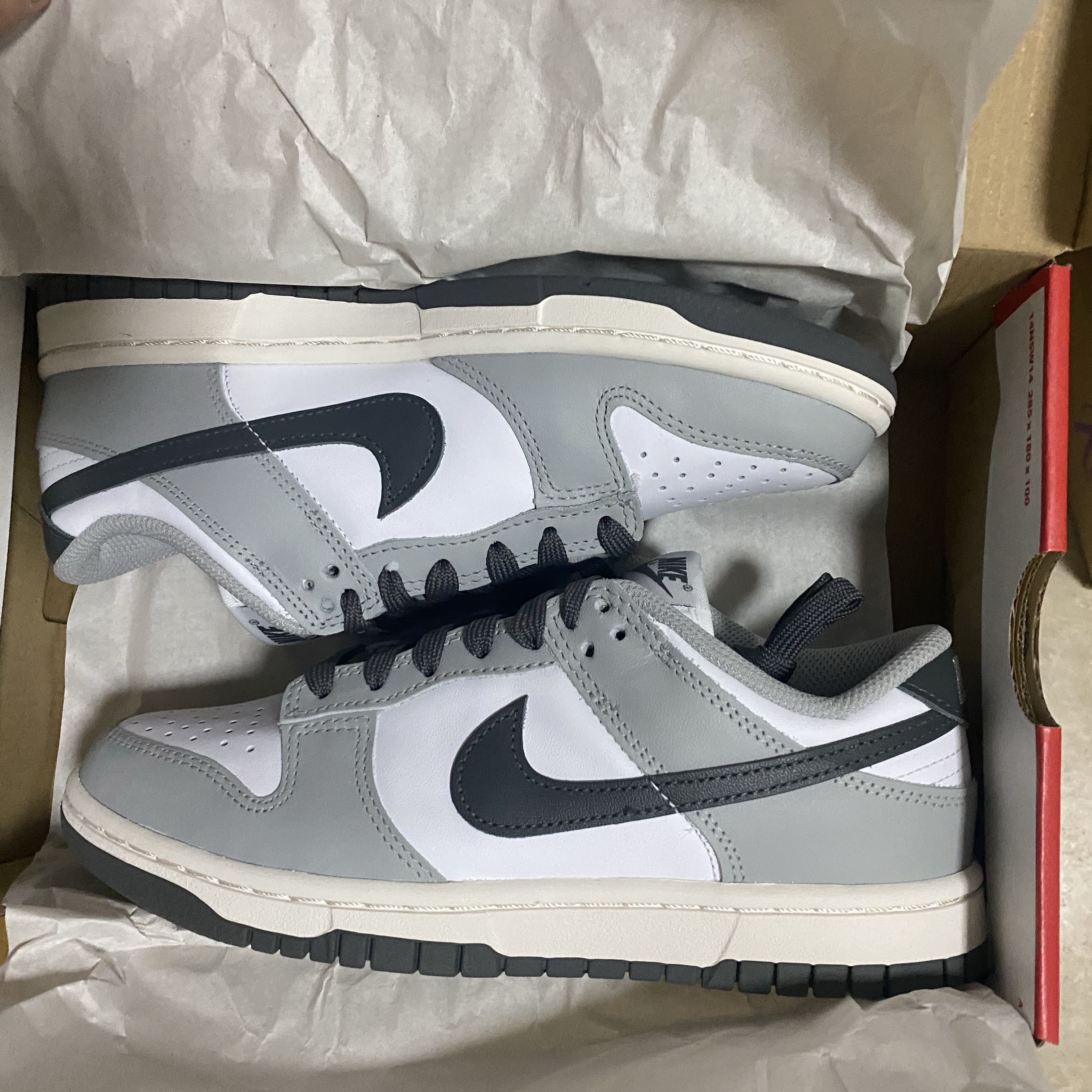 (W) Nike Dunk Low Light Smoke Grey 착용 스타일