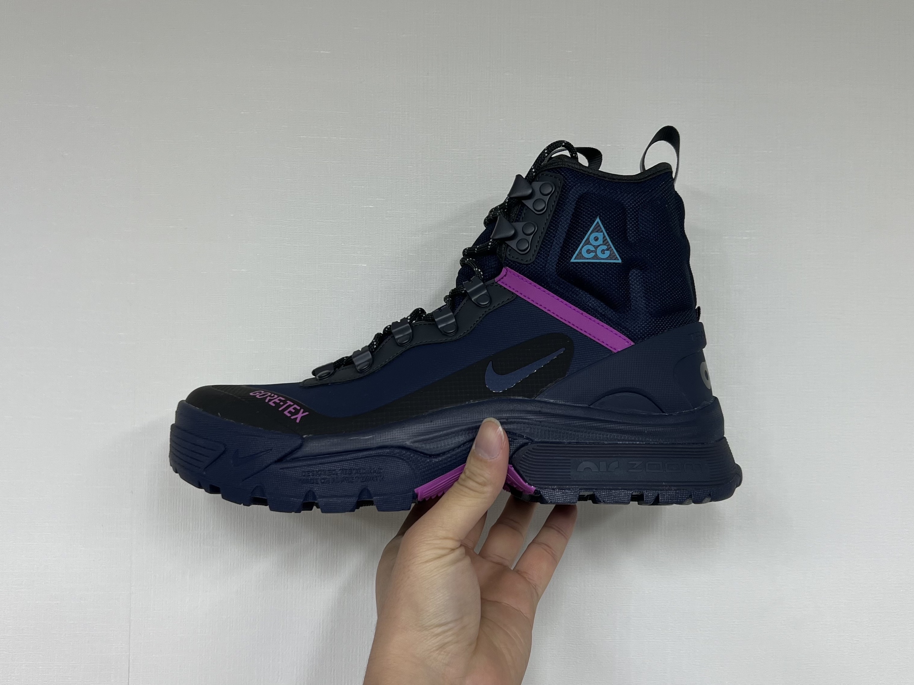 Nike ACG Air Zoom Gaiadome Gore-Tex Obsidian Teal Nebula 착용 스타일