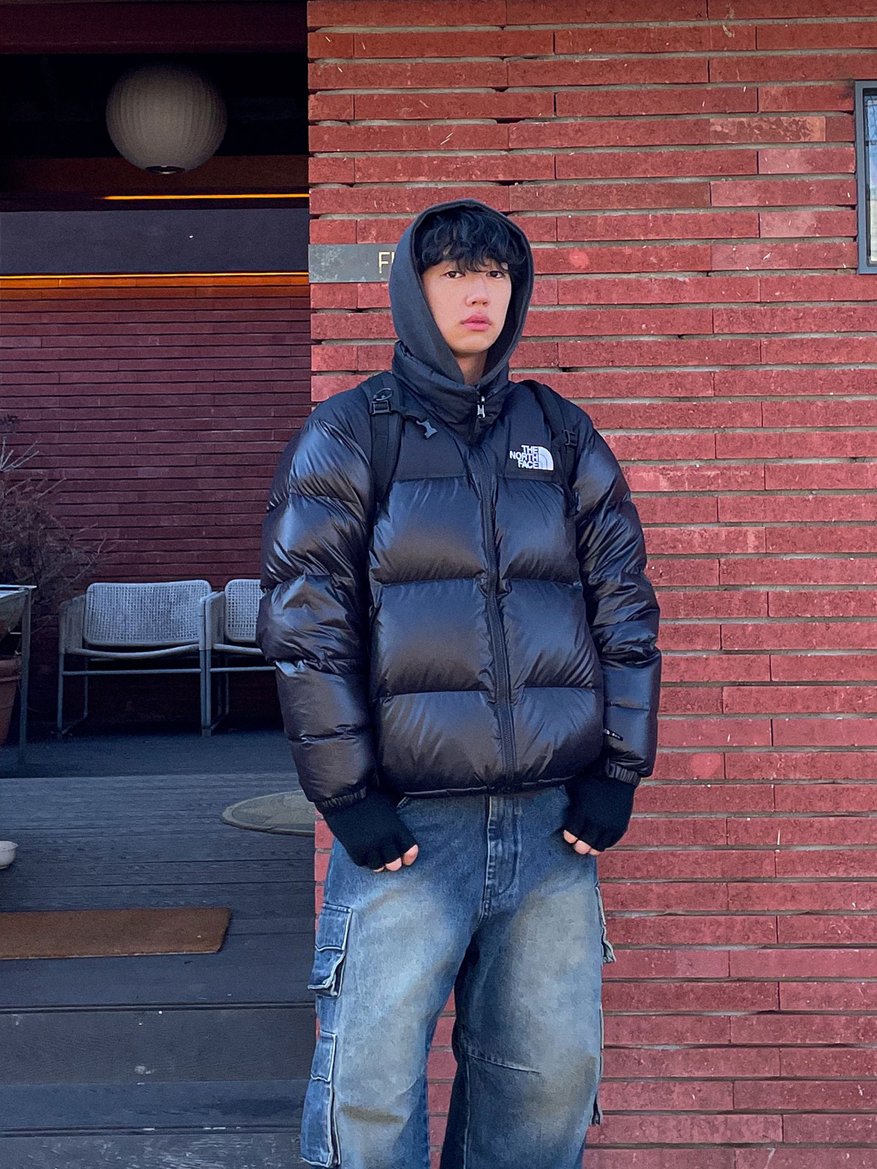 The North Face 1996 Eco Nuptse Jacket Real Black 착용 스타일 - 5