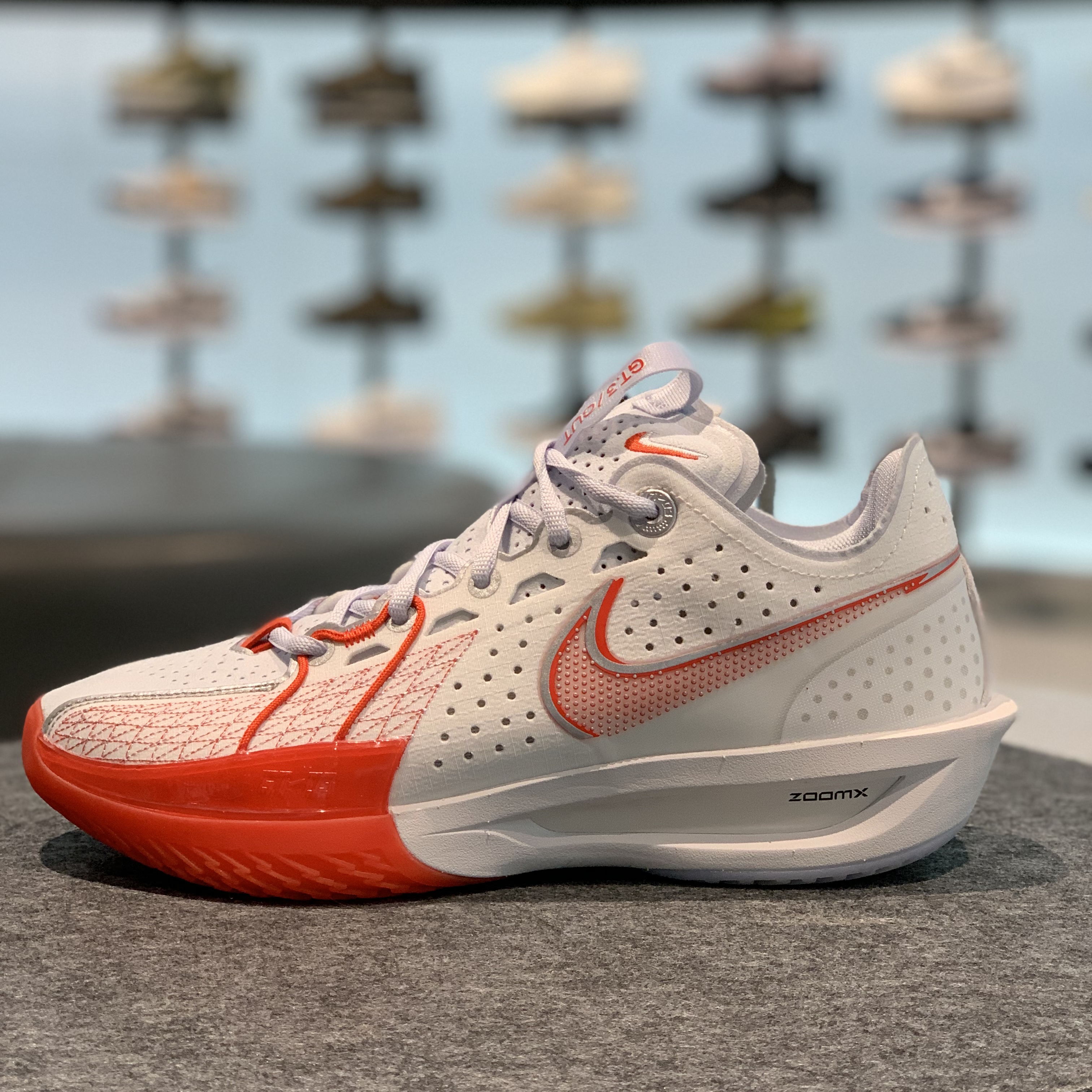 Nike Air Zoom GT Cut 3 EP Summit White Picante Red 착용 스타일