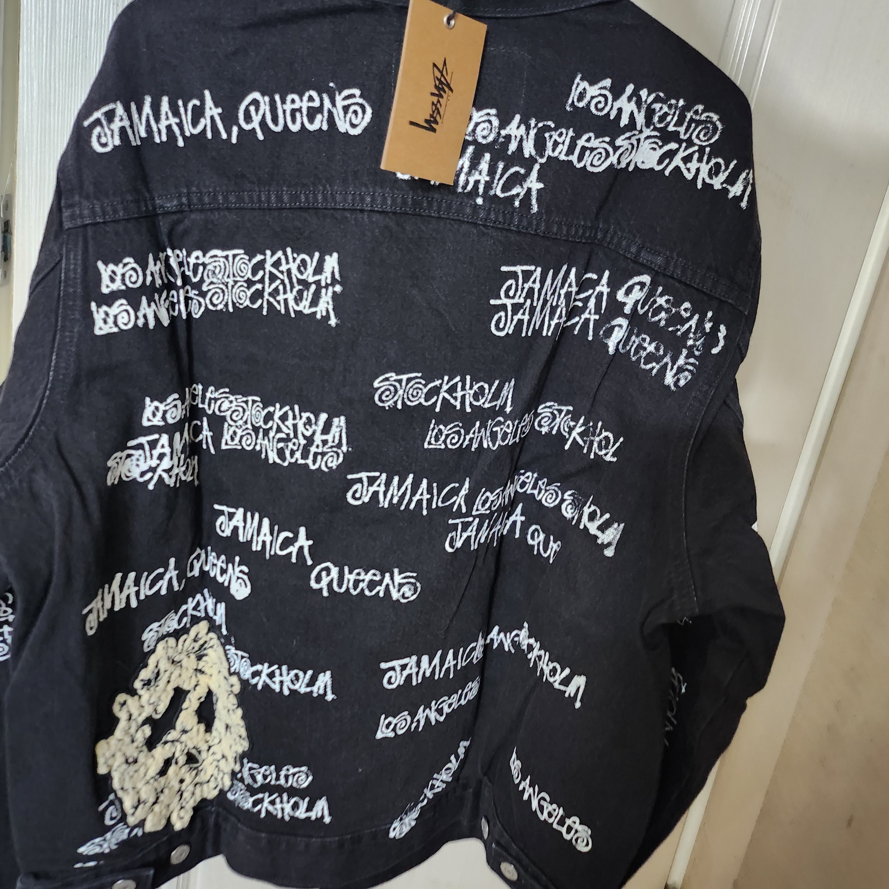 Stussy x Our Legacy x Denim Tears TTL Denim Jacket Black 착용 스타일 - 2