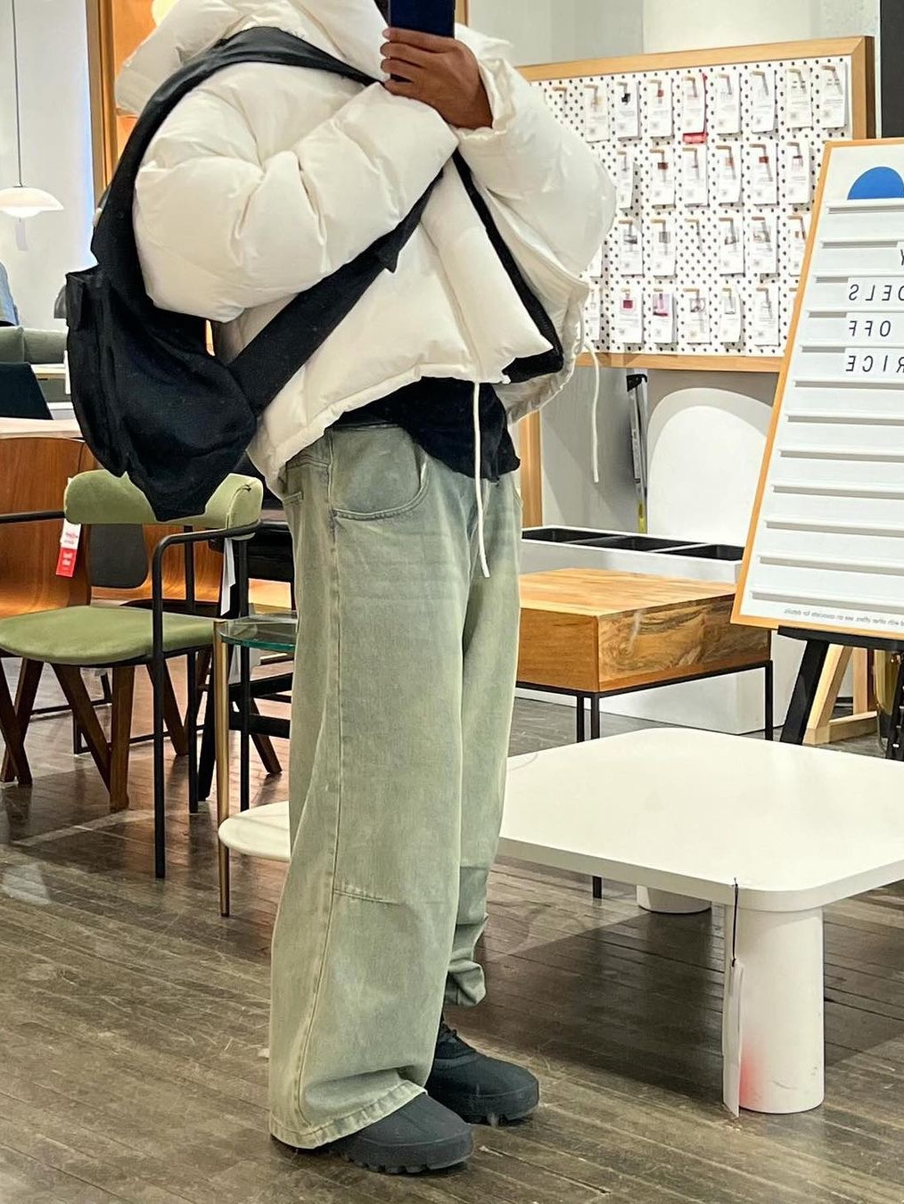 The North Face White Label Riverton On Ball Jacket Cream, [KREAM 단독] Safarispot Basic Safari Down Jacket White 착용 스타일 - 3