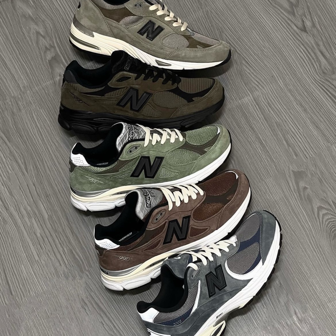 New Balance x JJJJound 991 Made in UK Grey, New Balance x JJJJound 990v3 Brown Black 착용 스타일