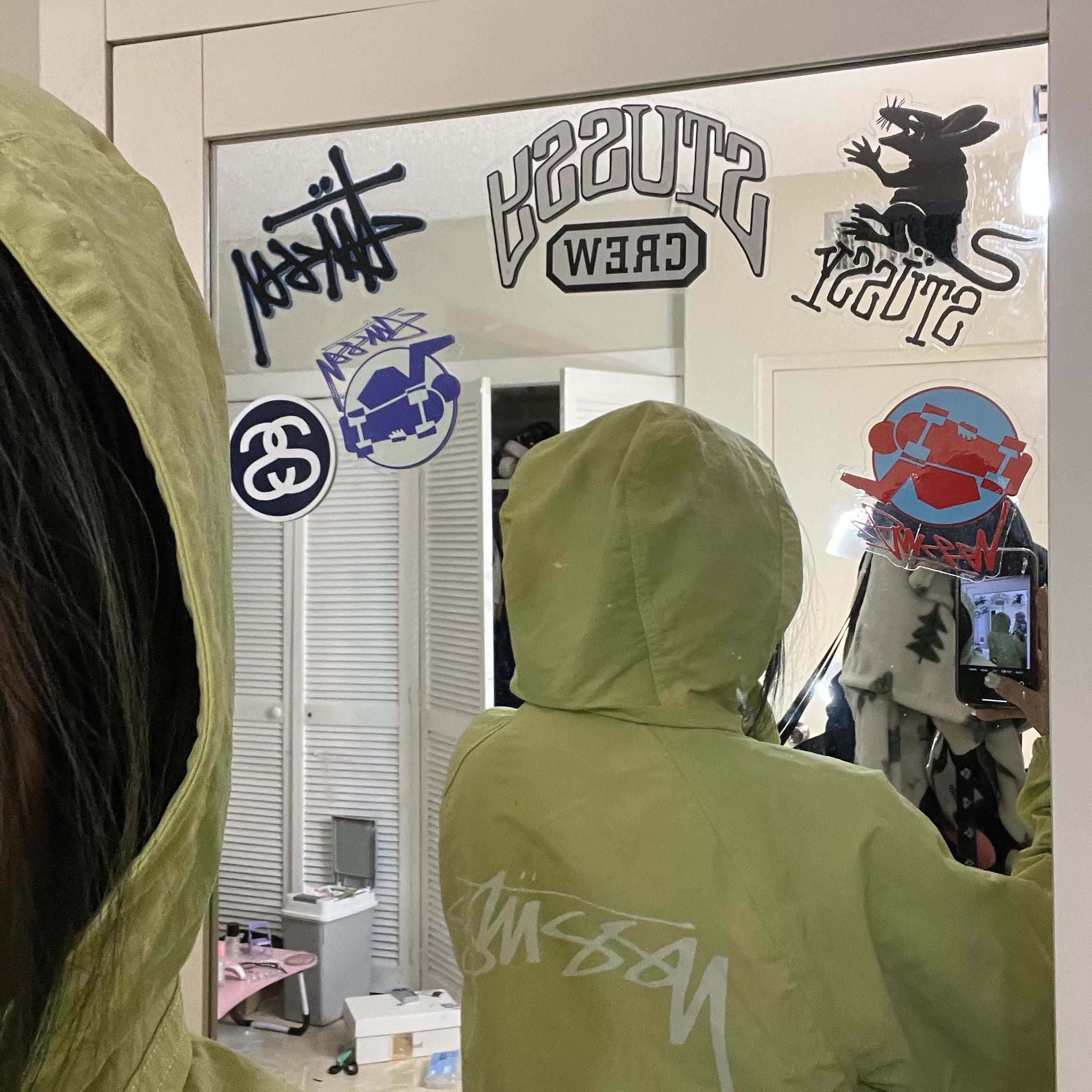 Stussy Wave Dye Beach Shell Jacket Bone, Stussy Wave Dye Beach Shell Jacket Lime 착용 스타일 - 5