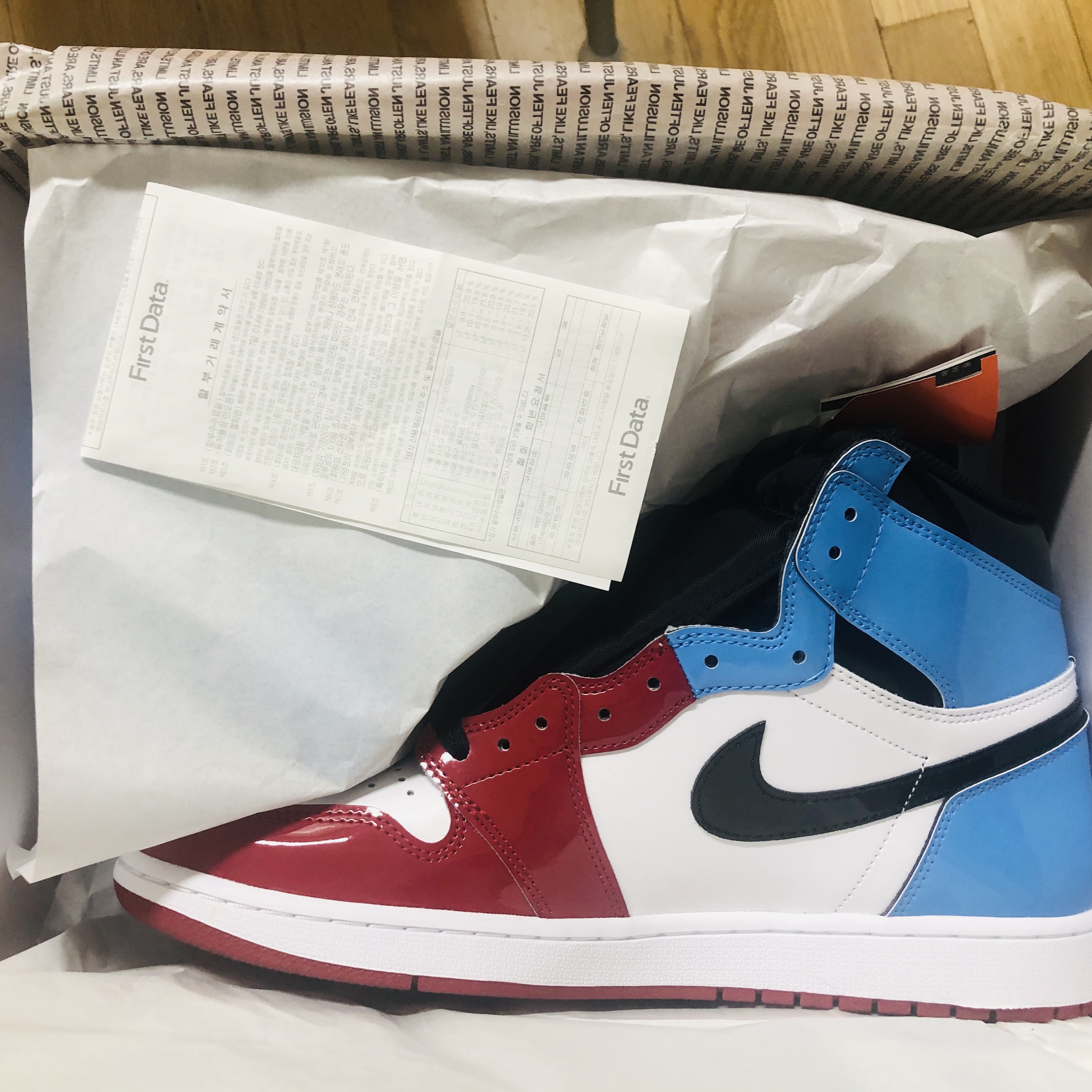 Jordan 1 Retro High Fearless UNC Chicago 착용 스타일