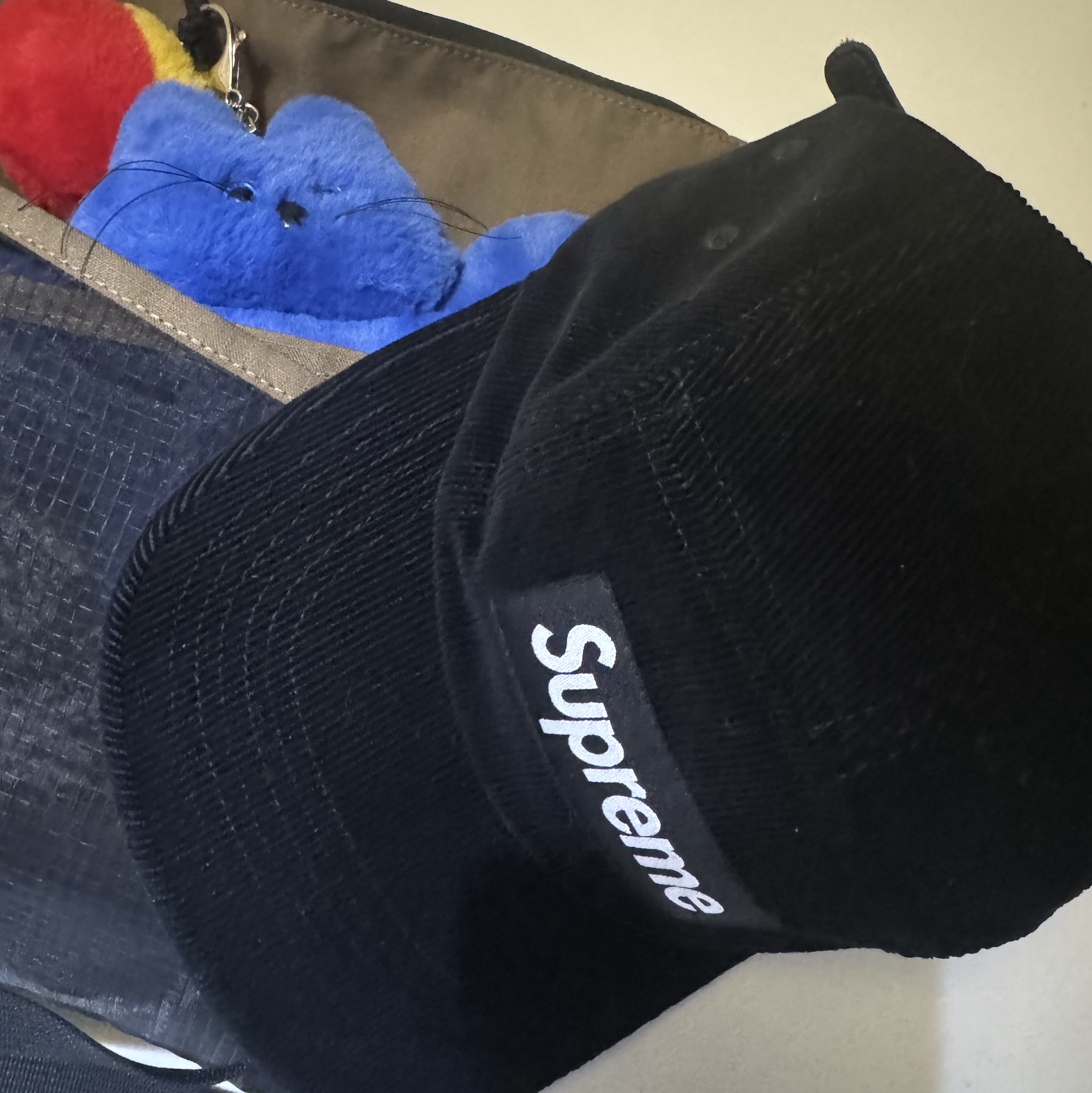 Supreme Corduroy Camp Cap Black - 23FW 착용 스타일
