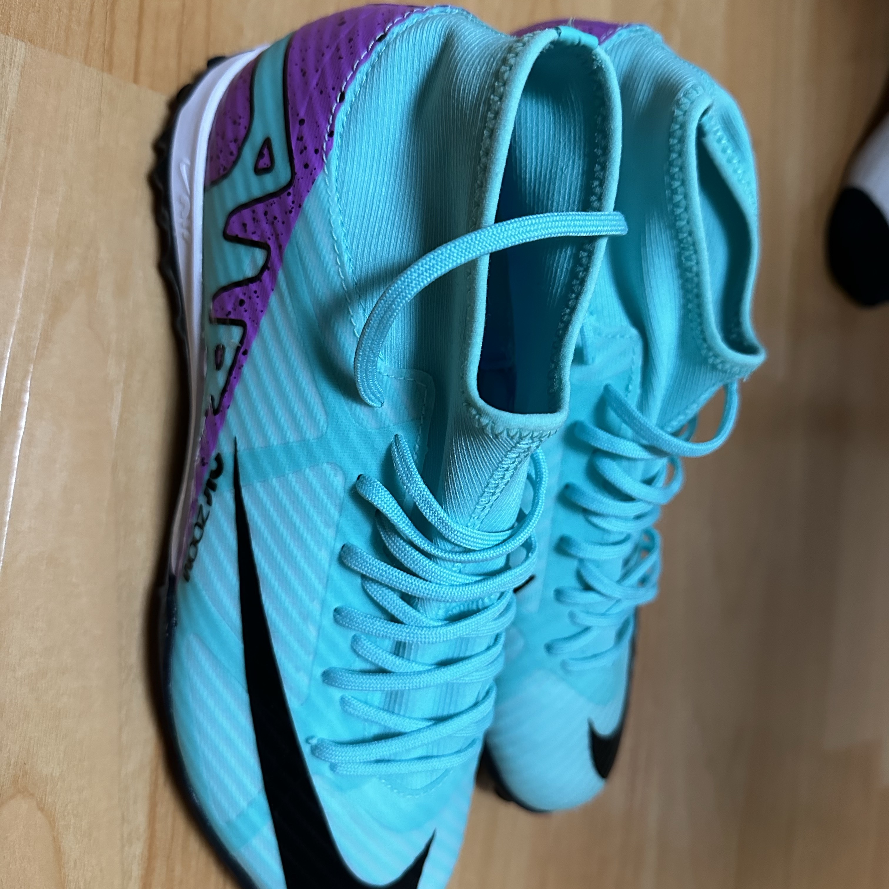 Nike Zoom Mercurial Superfly 9 Academy TF Hyper Turquoise 착용 스타일