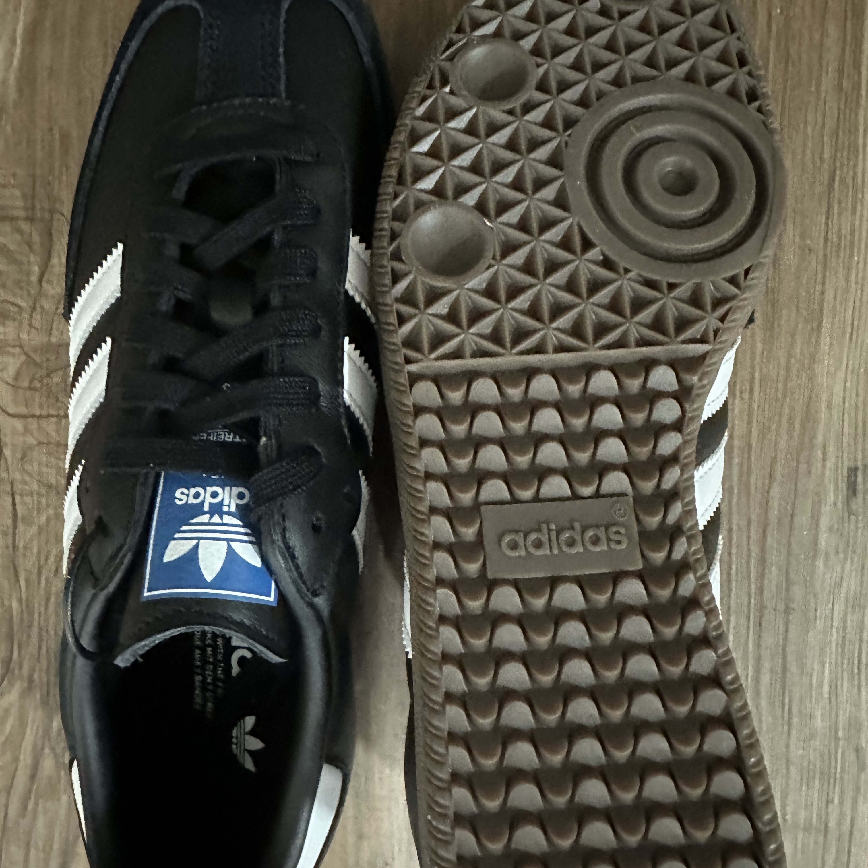 Adidas Samba OG Black White Gum 착용 스타일 - 5