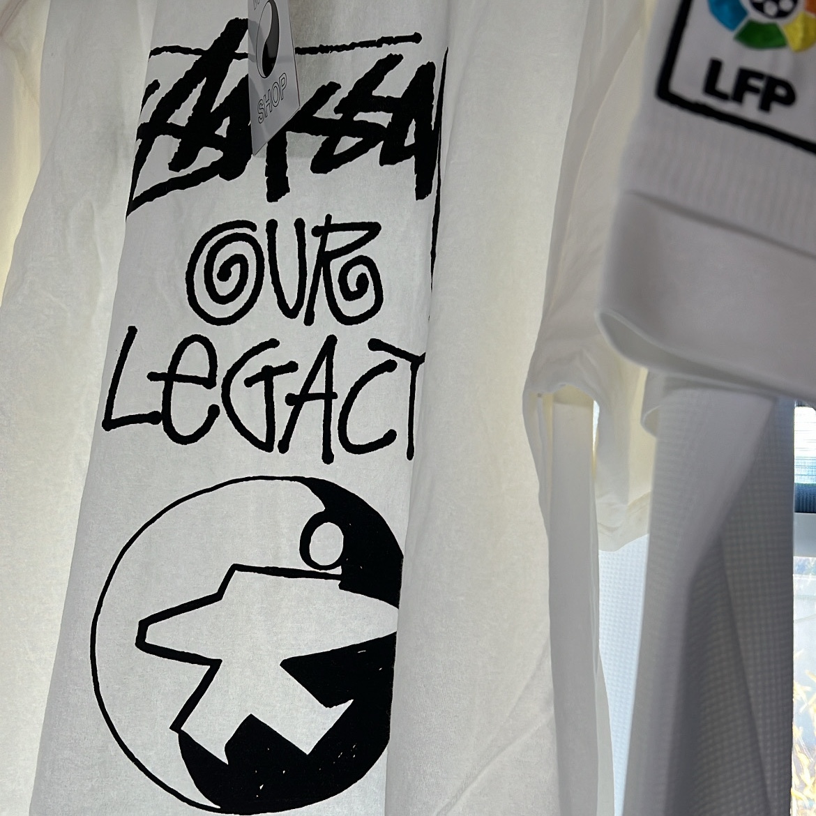 Stussy x Our Legacy Surfman Pigment Dyed T-Shirt Natural 착용 스타일
