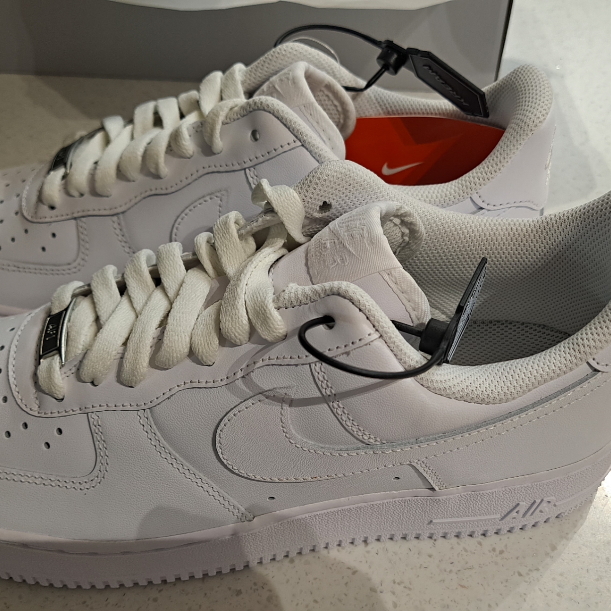 Nike Air Force 1 '07 Low White 착용 스타일
