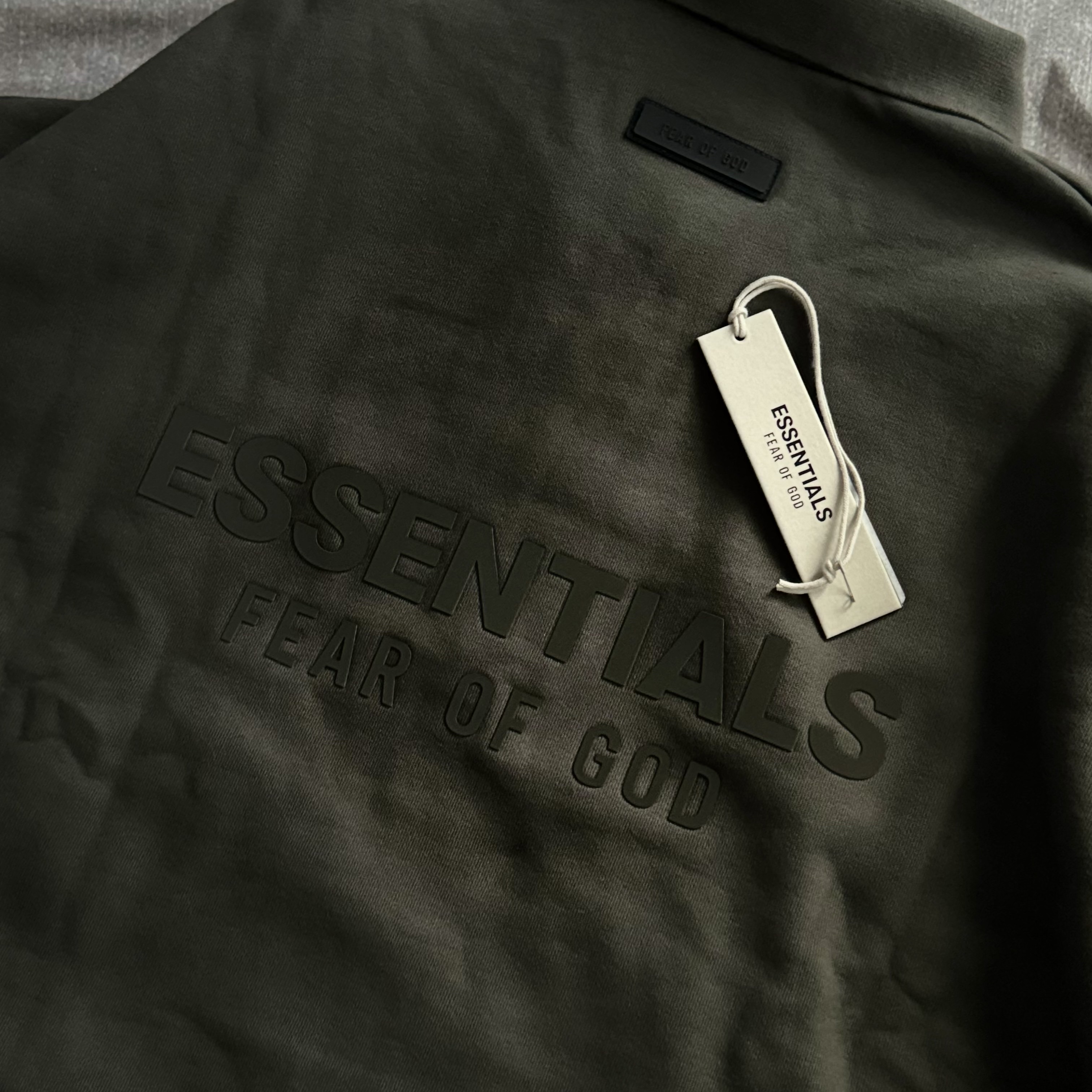 Essentials Longsleeve Polo Ink - 24SS 착용 스타일