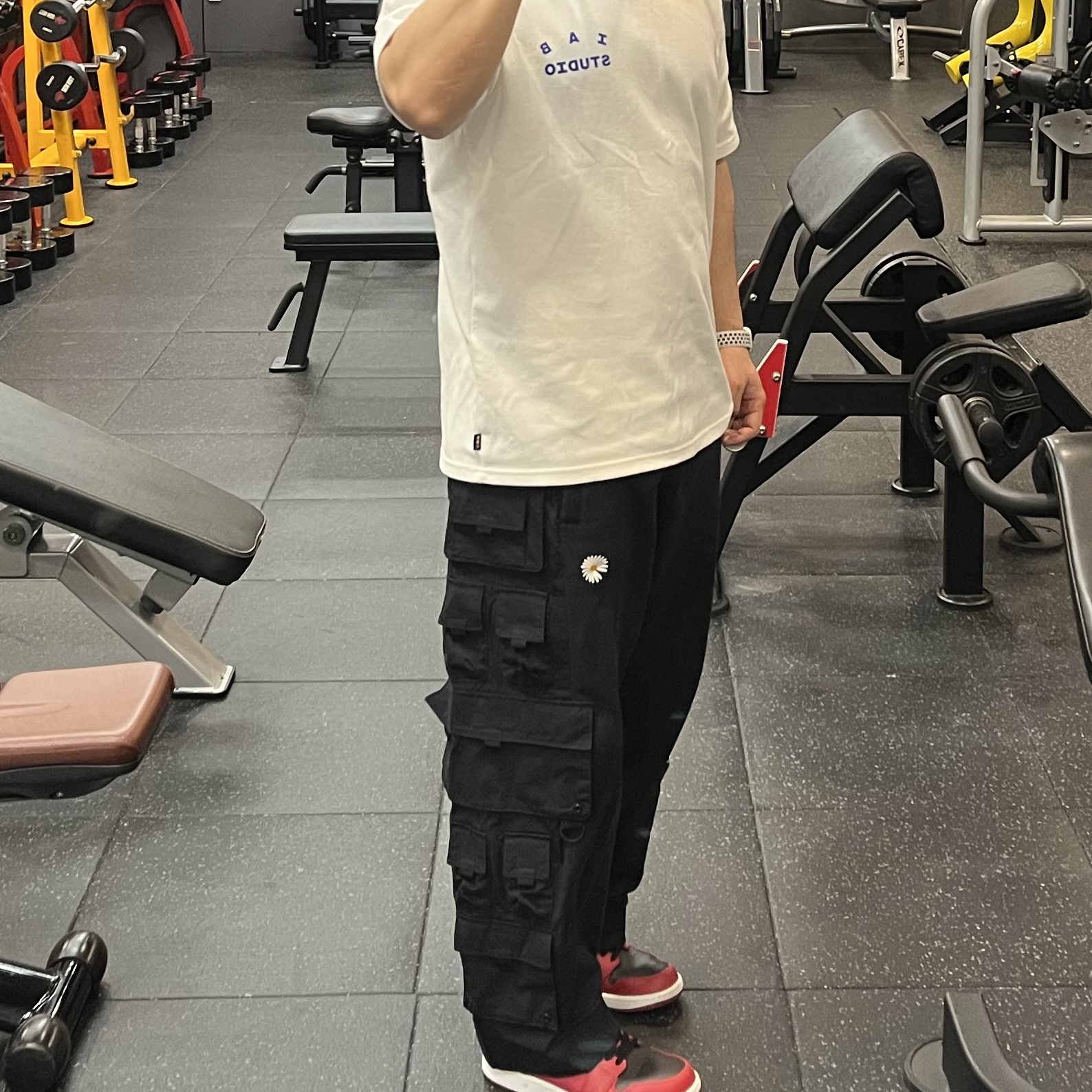 Nike x Peaceminusone Wide Pants Black (DR0096-010), IAB Studio 10th Anniversary T-Shirts Pack White & Black (2 Pack) 착용 스타일
