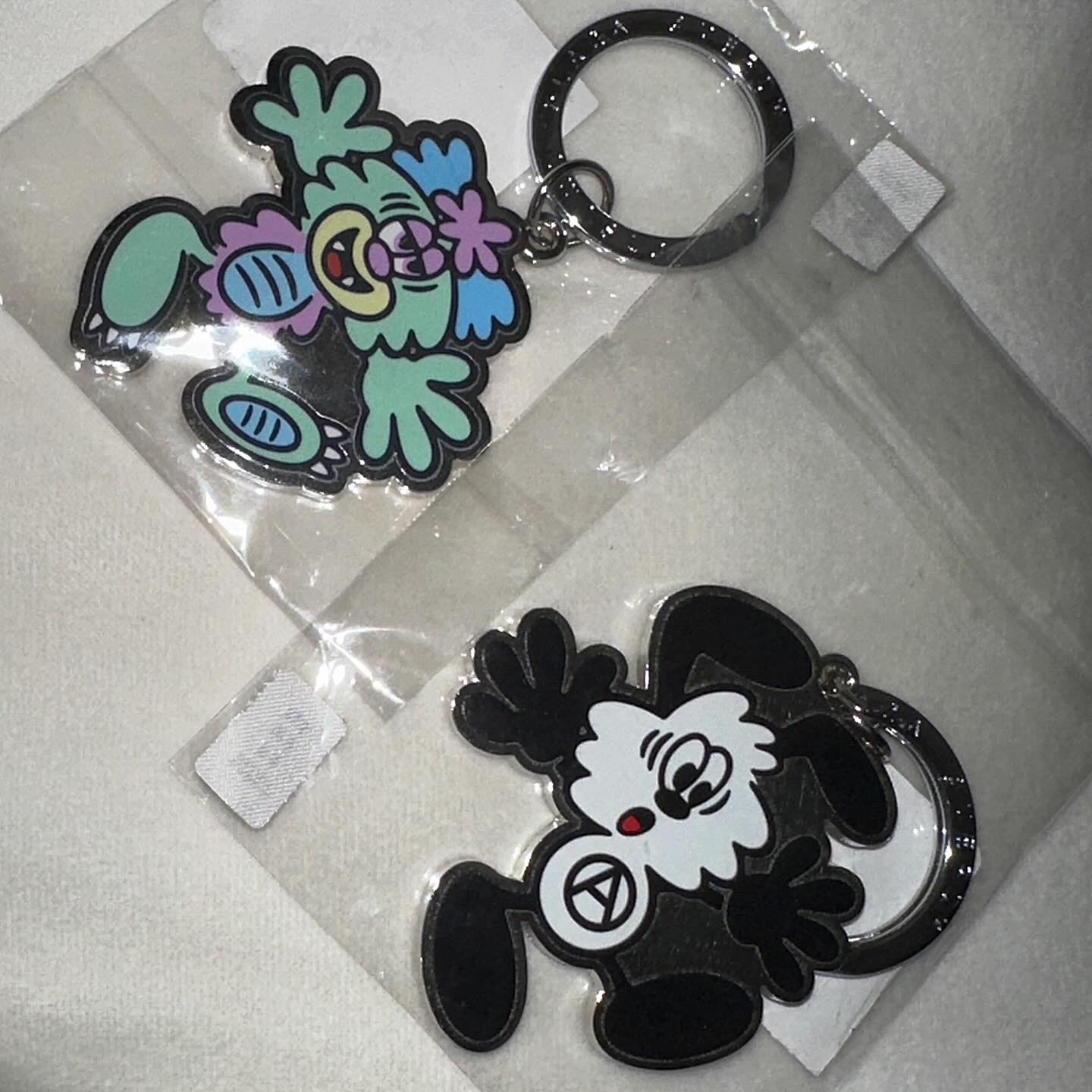 Verdy Otsumo Plaza Key Charm Vick Silver - Otsumo Plaza Exclusive, Verdy Otsumo Plaza Key Charm Visty Silver - Otsumo Plaza Exclusive 착용 스타일