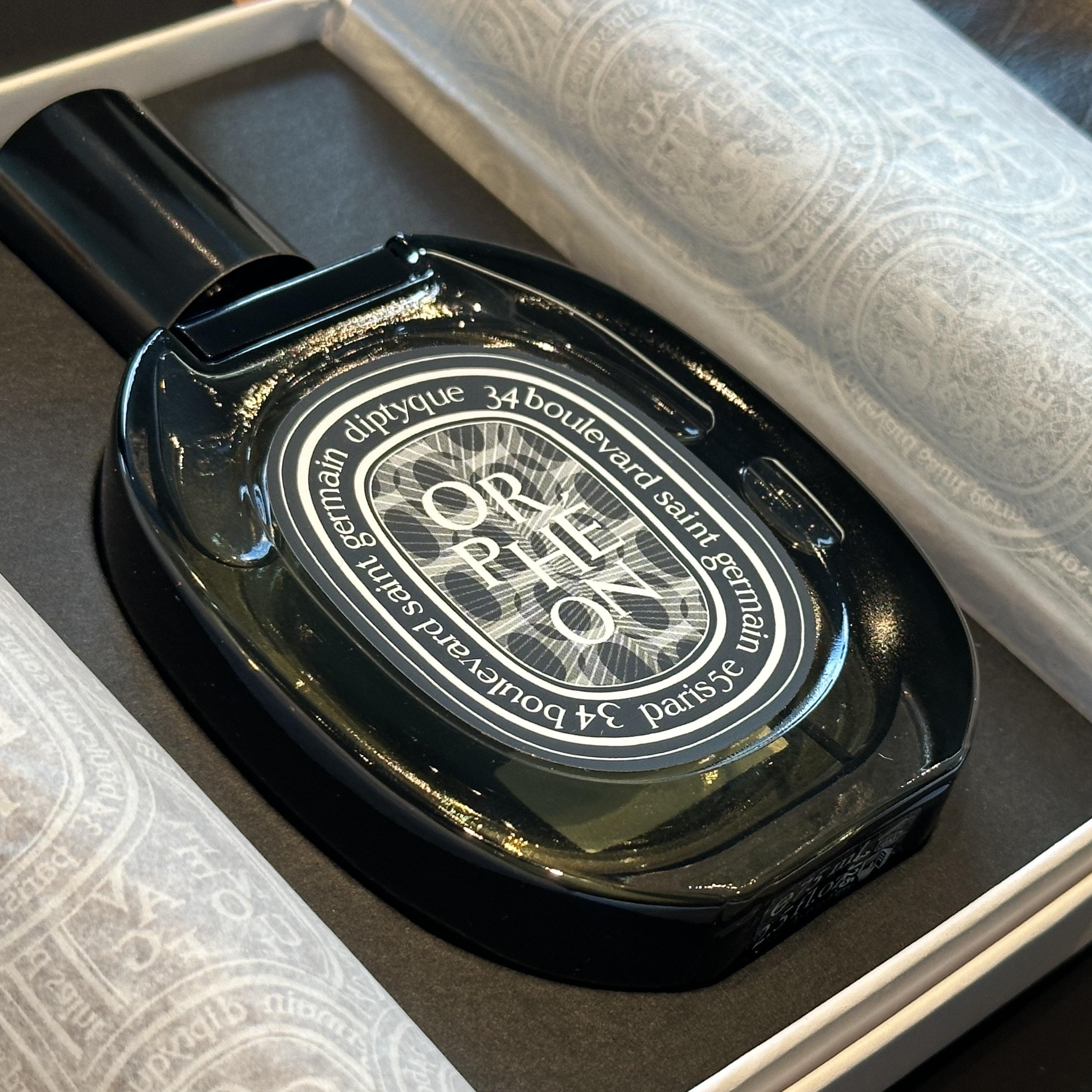 Diptyque Orpheon Eau De Parfum 75ml 착용 스타일