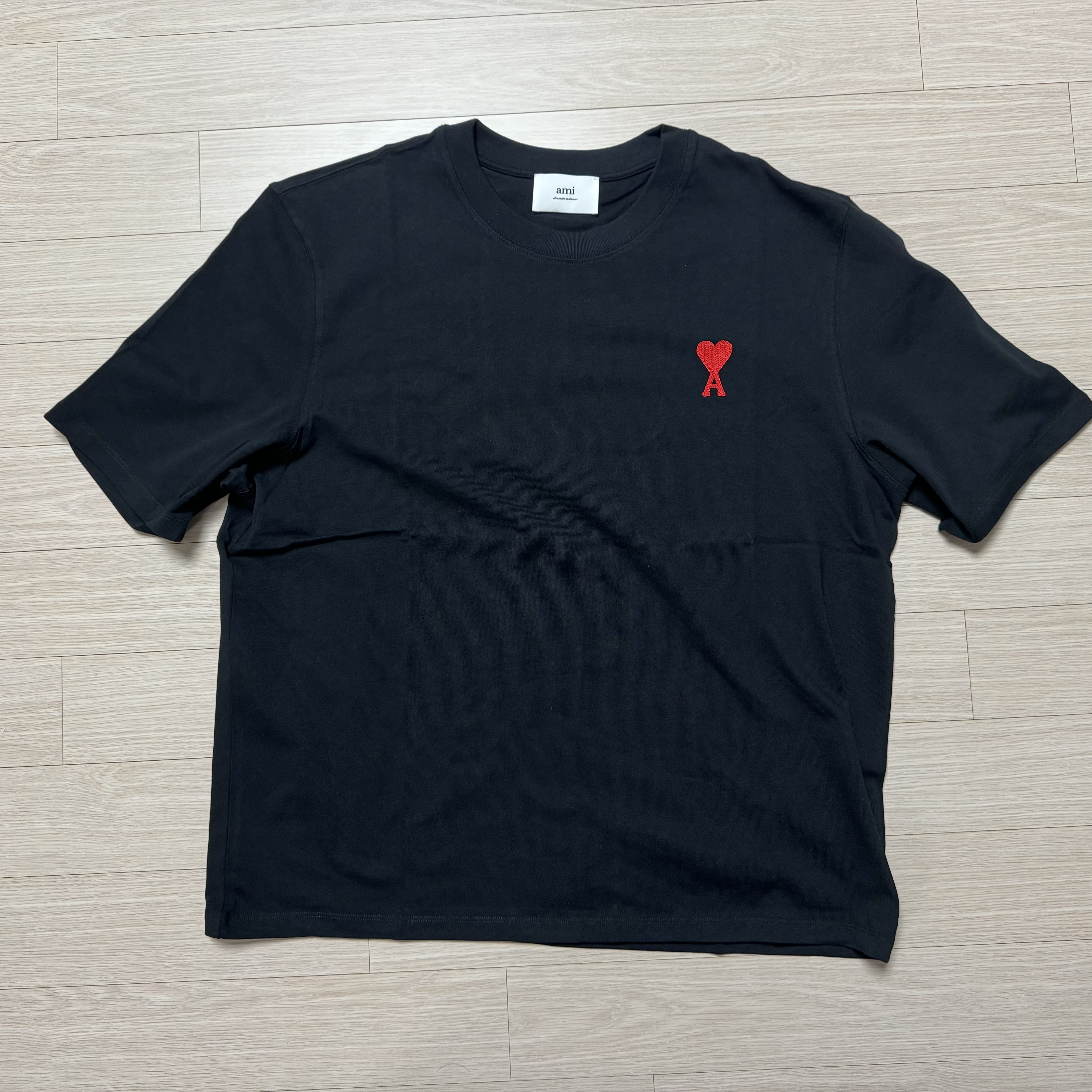 AMI de Coeur T-Shirt Black 착용 스타일