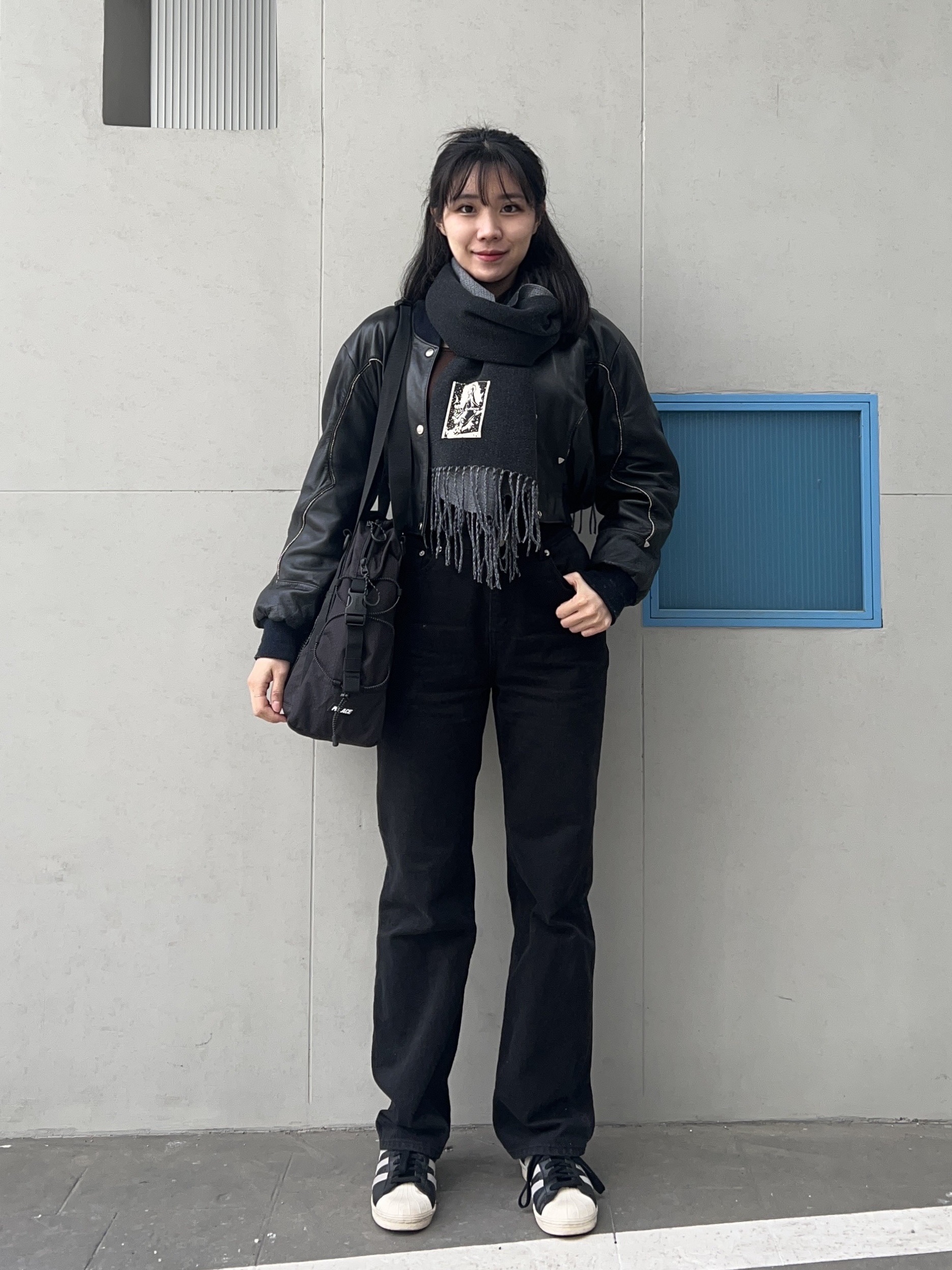 Palace Cordura Eco Hex Ripstop Shoulder Bag Black - 23FW, Adidas Superstar 82 FI Core Black 착용 스타일 - 2