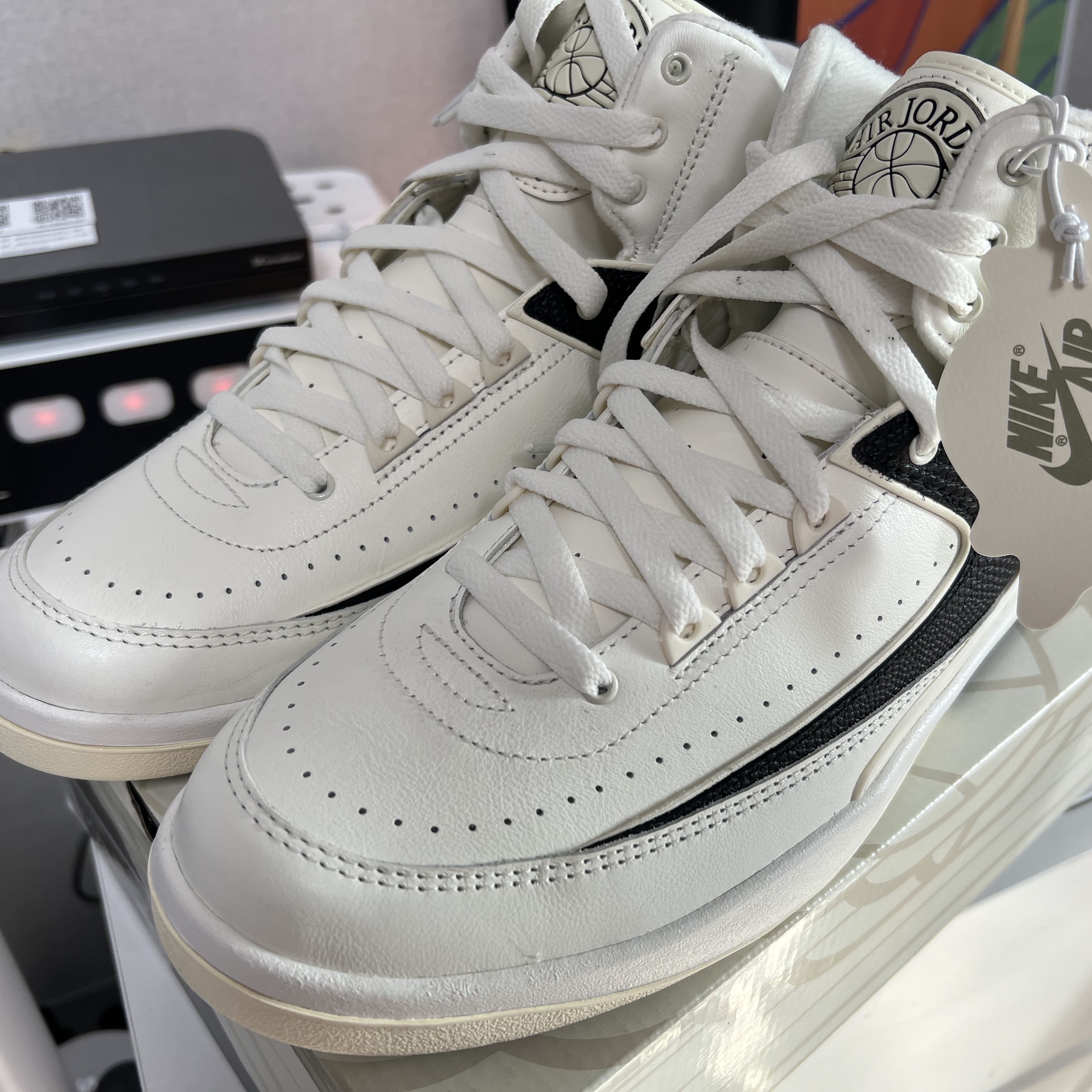 (W) Jordan 2 Retro Sail Black 착용 스타일 - 1