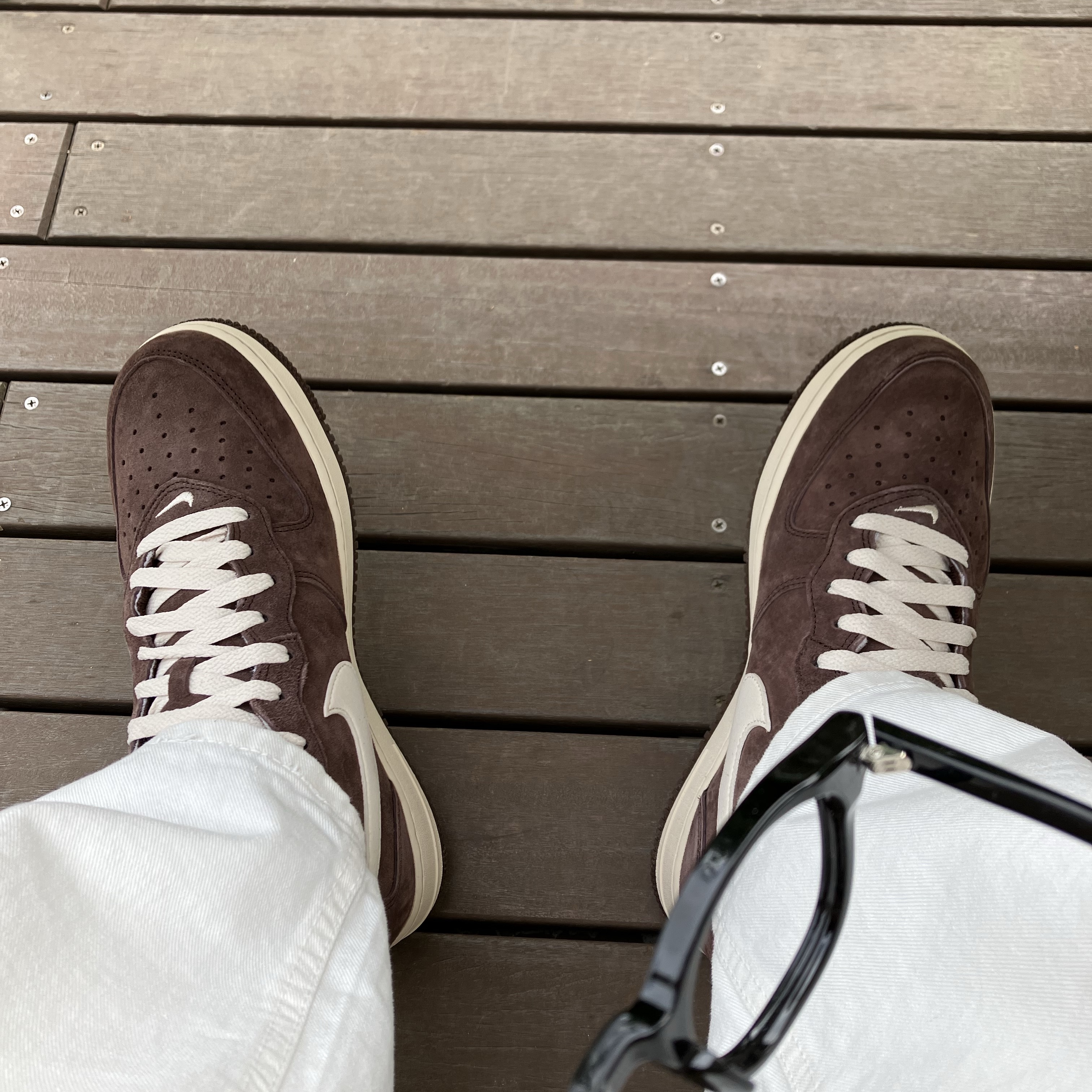 Nike Air Force 1 Mid '07 QS Chocolate 착용 스타일 - 3