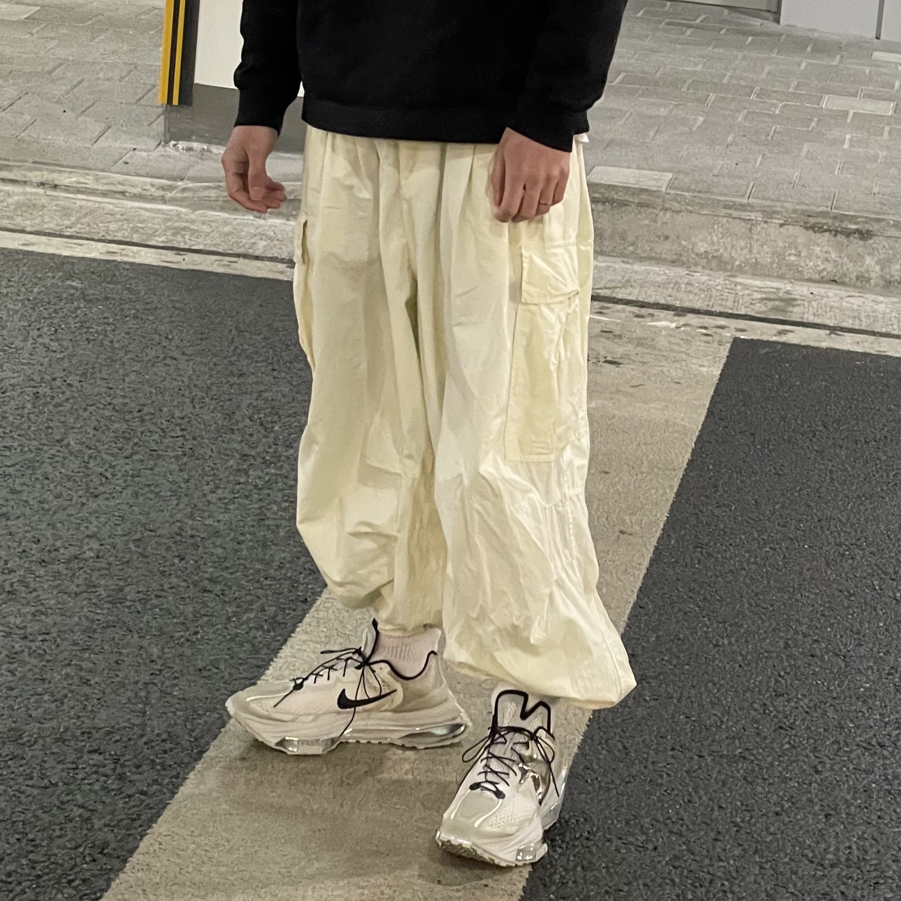 Nike x Matthew M Williams Zoom 004 Stone 착용 스타일 - 5