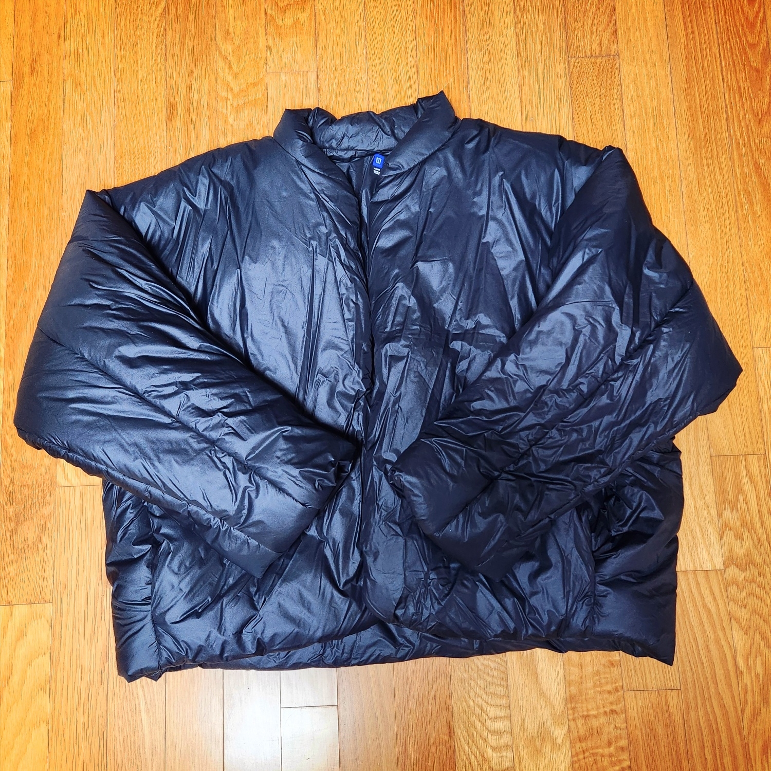 Yeezy Gap Engineered By Balenciaga Round Jacket 2 Black 착용 스타일 - 1