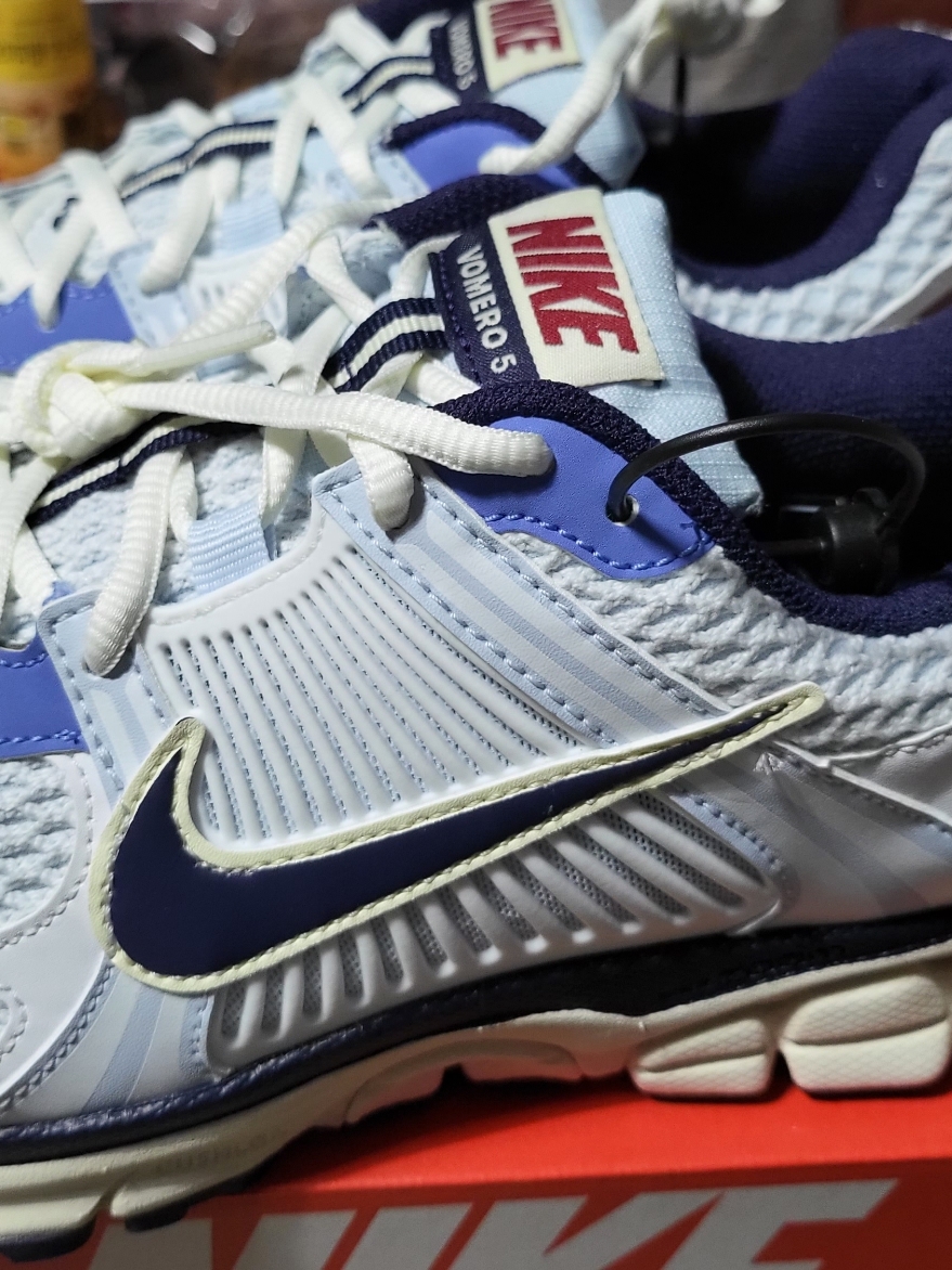 (W) Nike Zoom Vomero 5 Blue Tint Purple Ink 착용 스타일 - 5