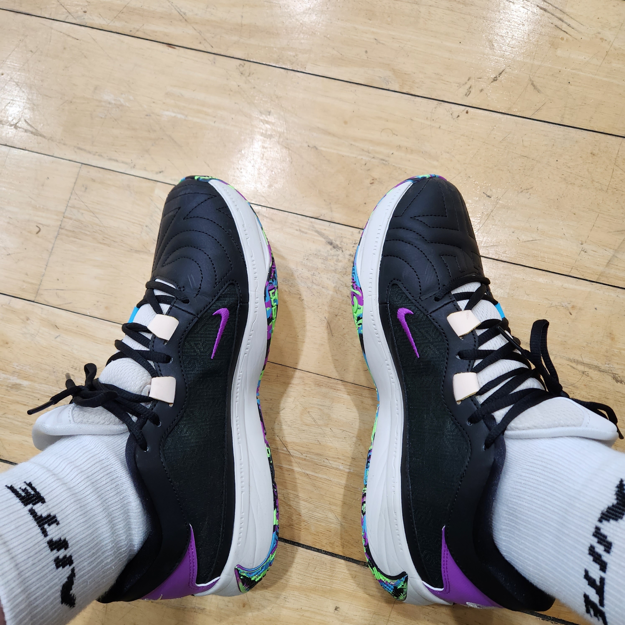 Nike Zoom Freak 5 EP Black Multi Color 착용 스타일