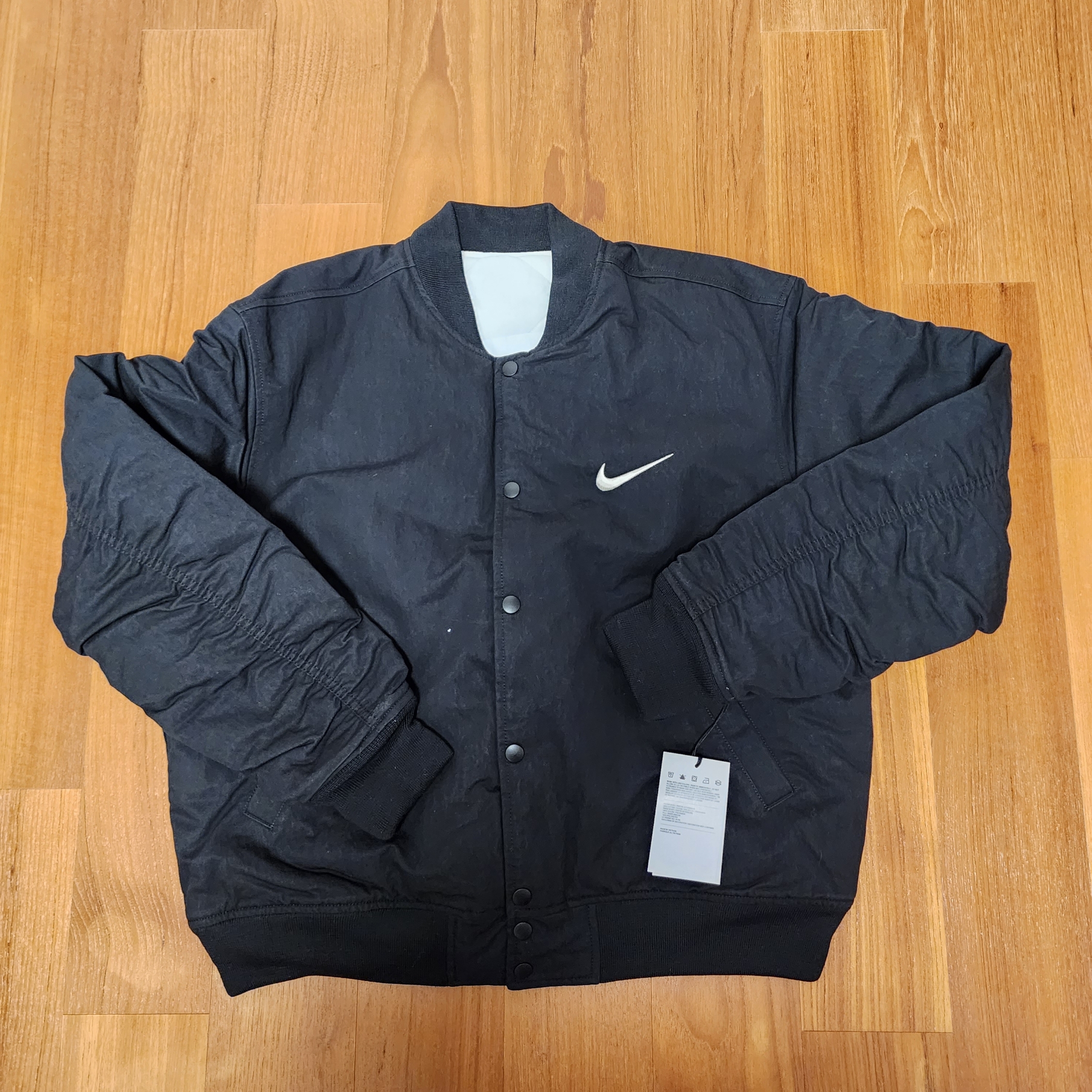 Nike x Stussy Reversible Jacket Black (FJ9153-010) 착용 스타일 - 1