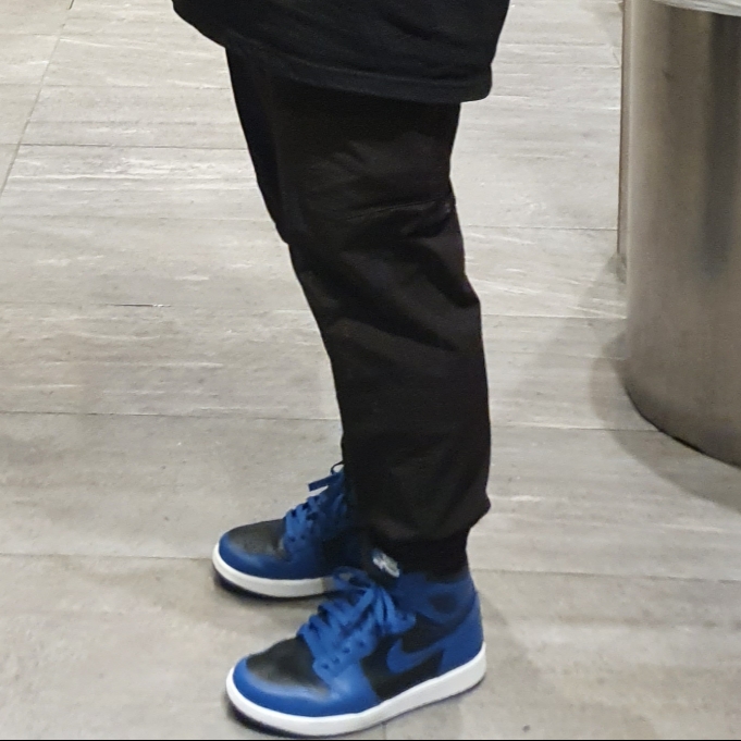 Jordan 1 Retro High OG Dark Marina Blue 착용 스타일