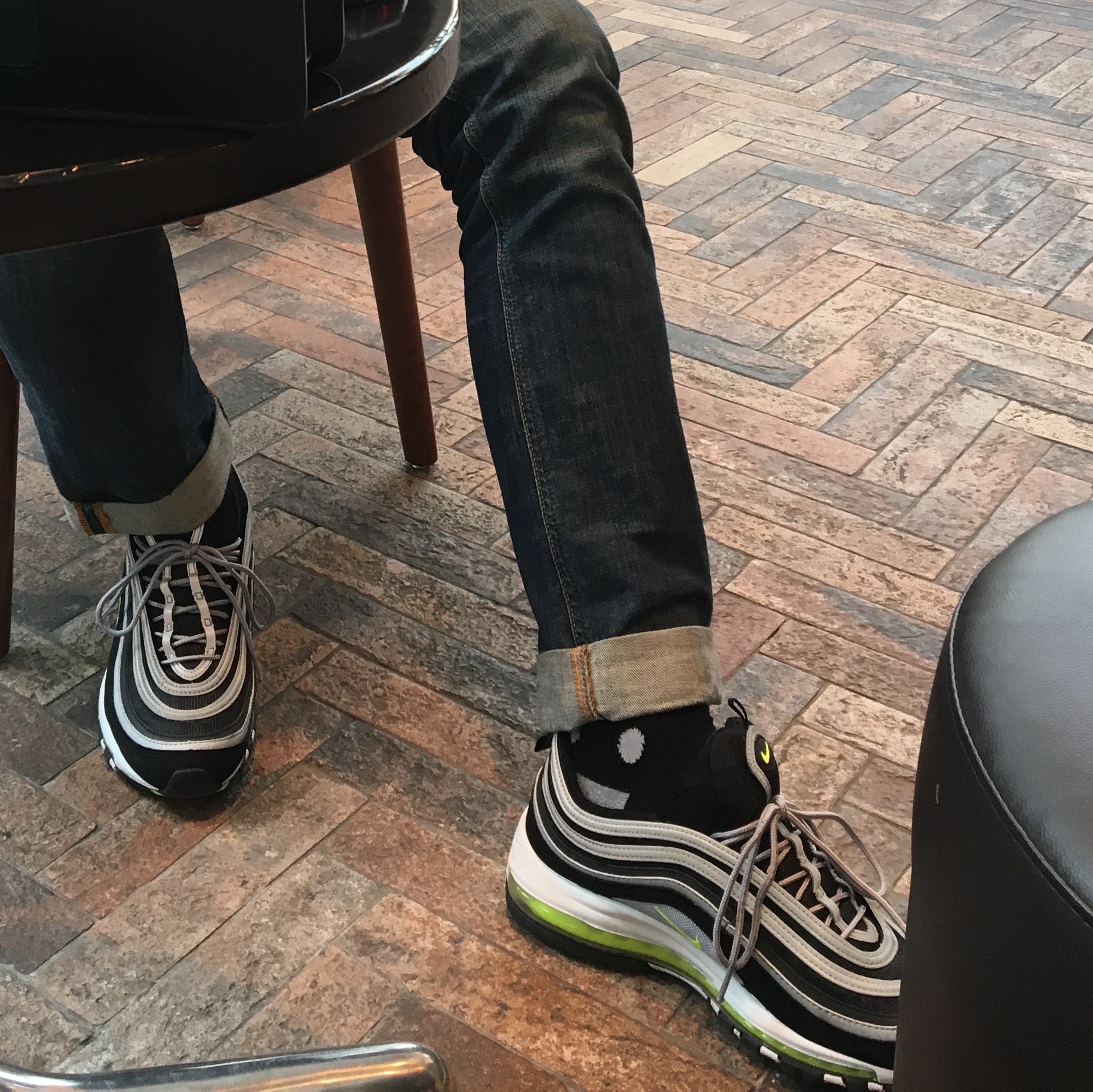Nike Air Max 97 OG Black Volt Asia 착용 스타일