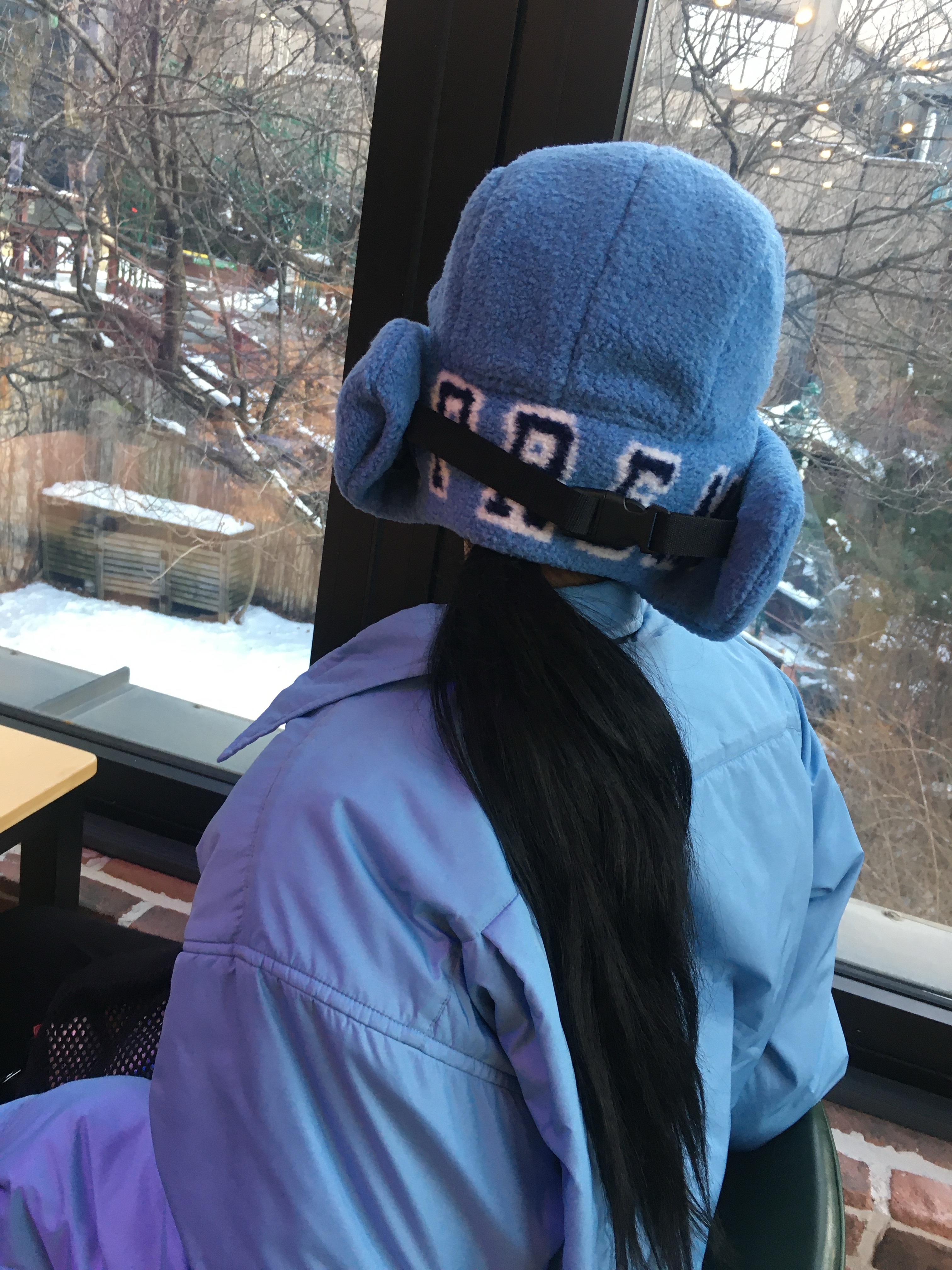 Supreme Shearling Trooper Light Blue - 23FW 착용 스타일 - 3