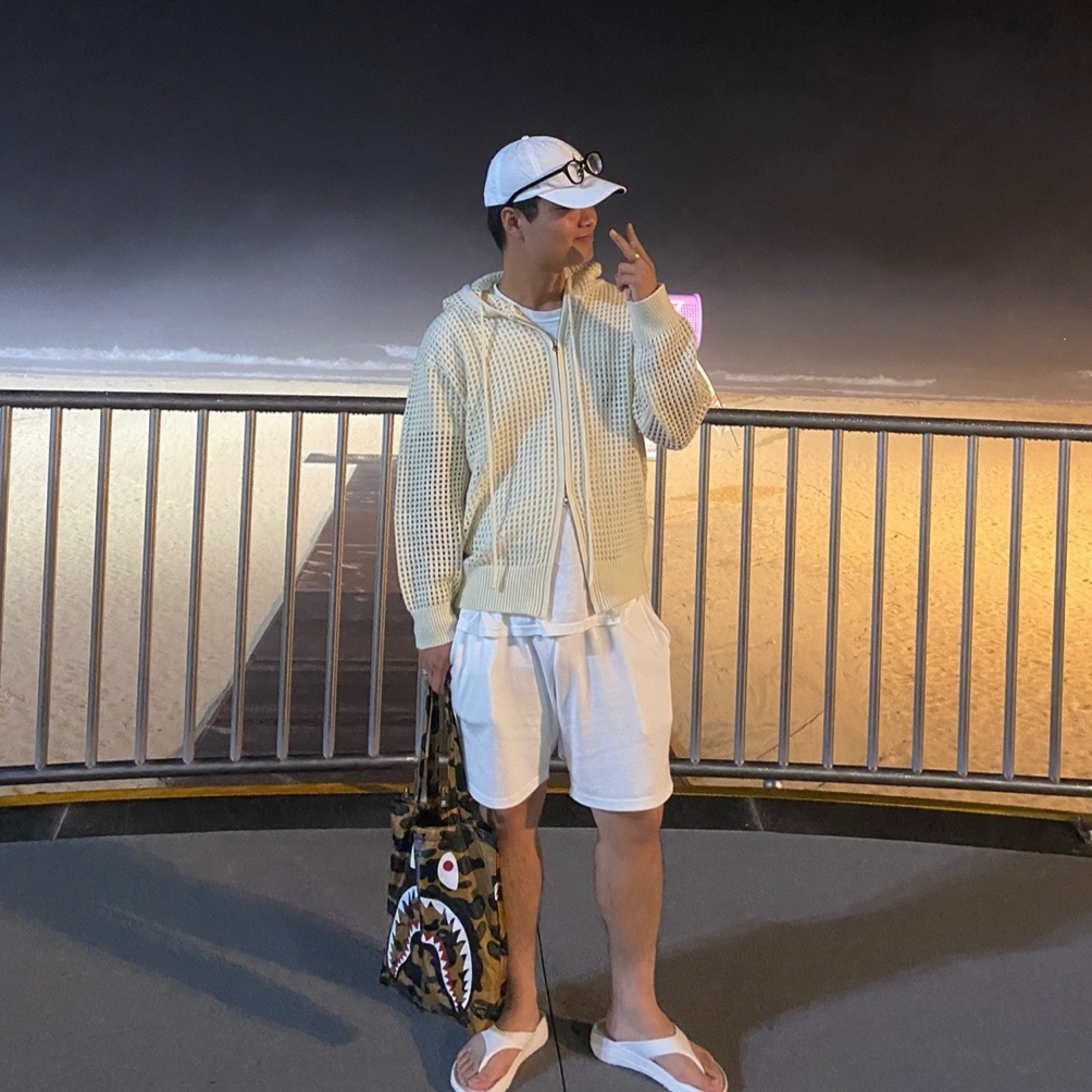 [30%적립] Polo Ralph Lauren Cotton Chino Ball Cap White, Stussy Broken Crown T-Shirt White 착용 스타일