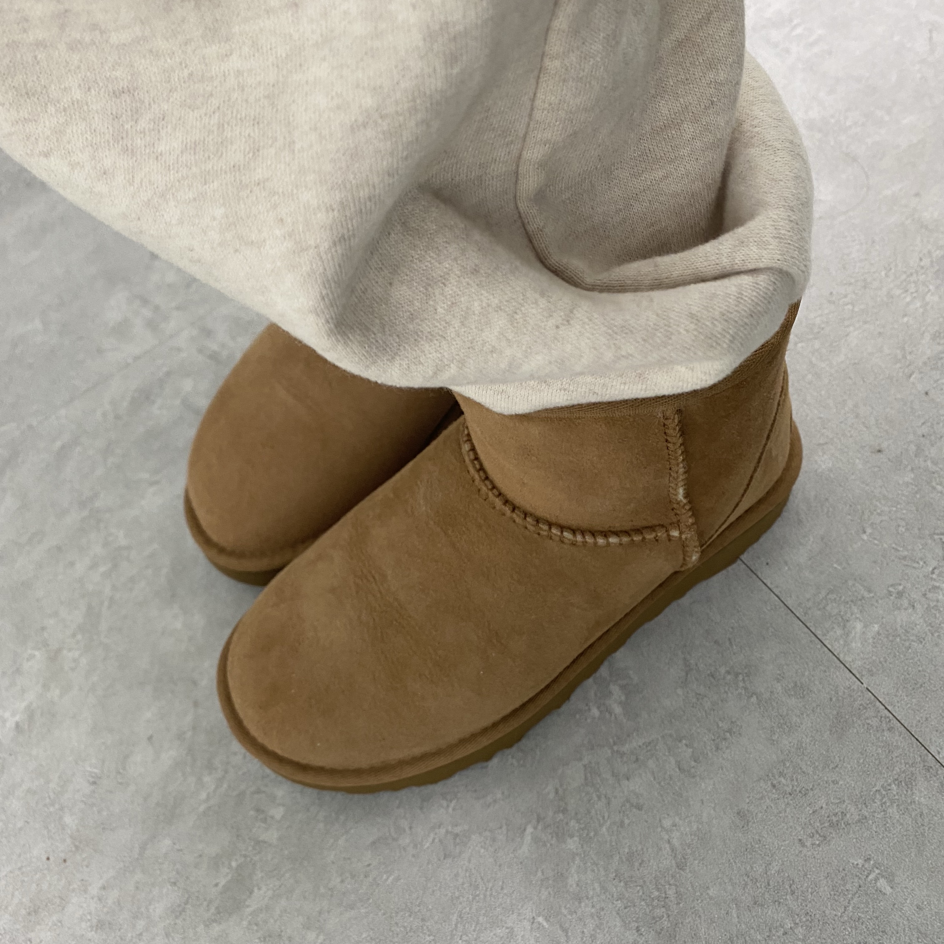 (W) UGG Classic Mini II Boots Chestnut 착용 스타일