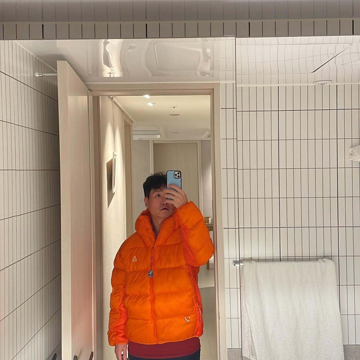 Nike ACG Therma-Fit ADV Lunar Lake Puffer Jacket Safety Orange - Asia 착용 스타일