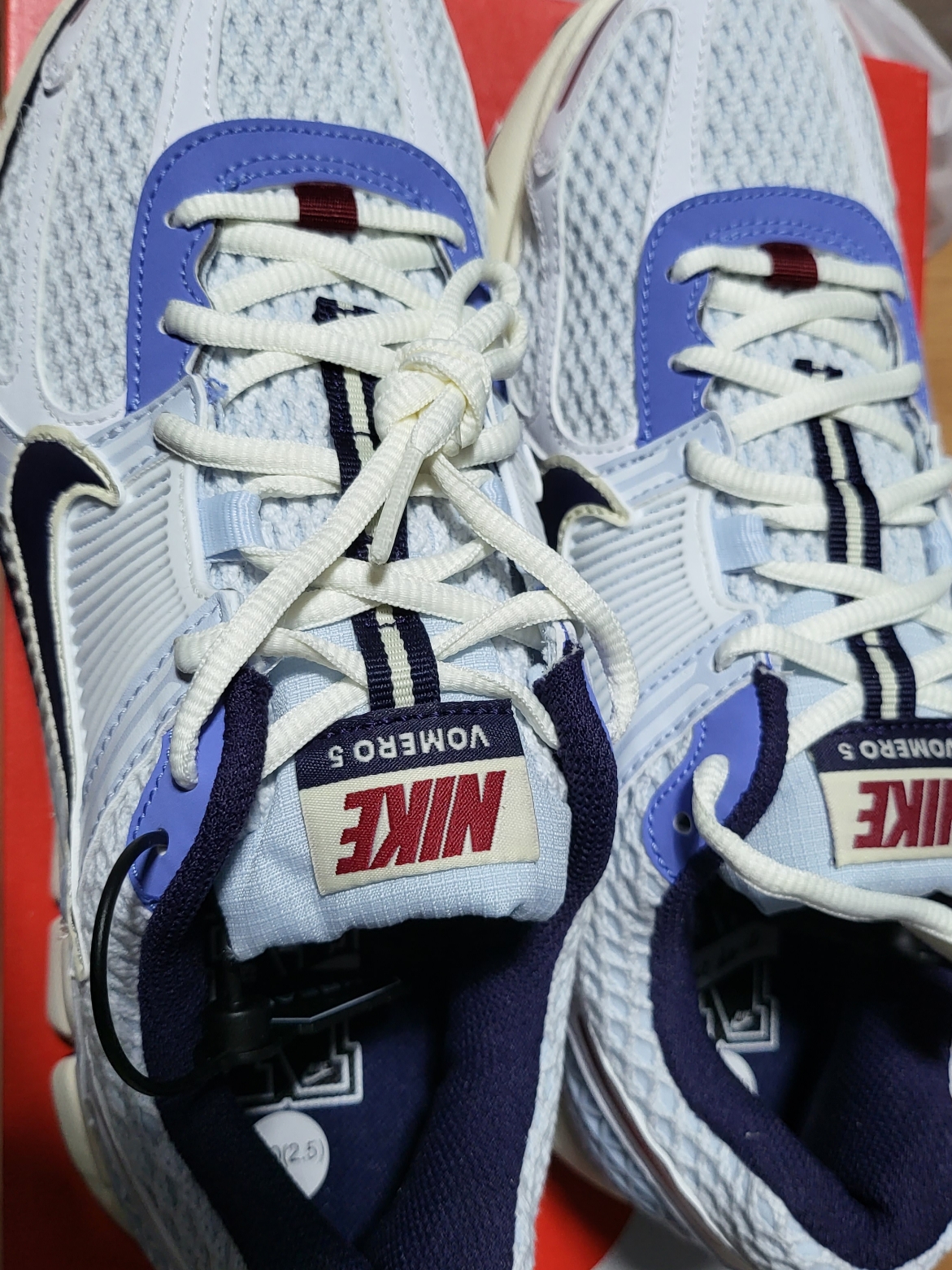 (W) Nike Zoom Vomero 5 Blue Tint Purple Ink 착용 스타일 - 6