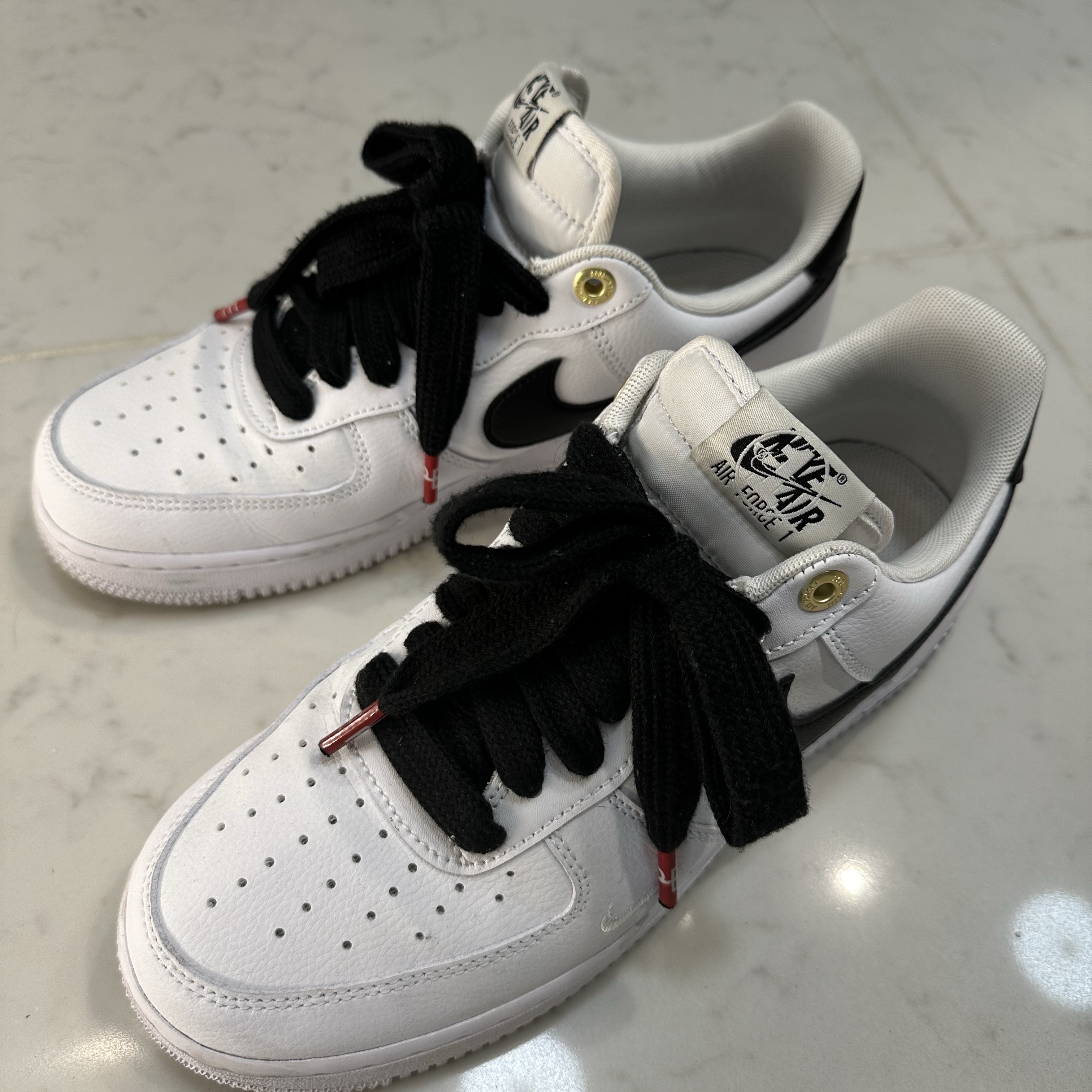 Nike Air Force 1 '07 LV8 40th Anniversary Join Forces White Black 착용 스타일
