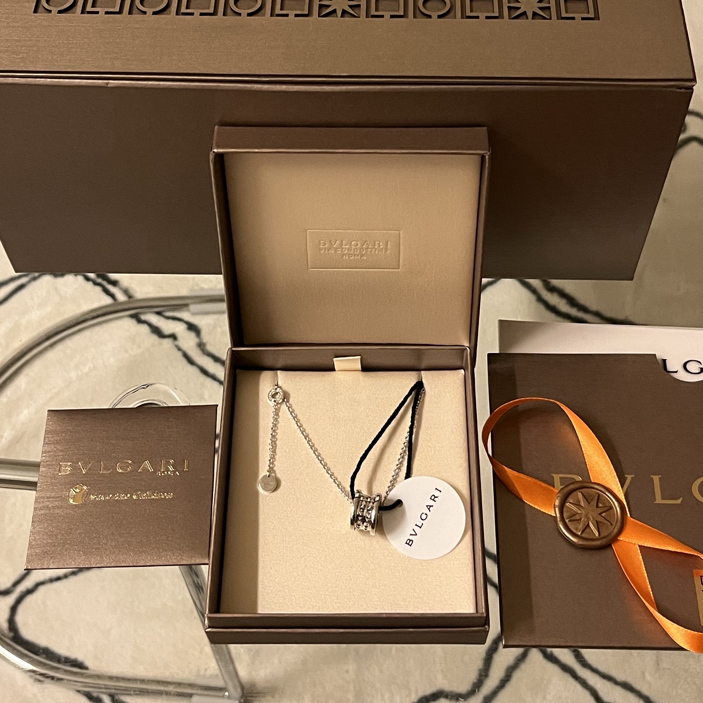 Bulgari Save The Children Necklace Sterling Silver 착용 스타일 - 2