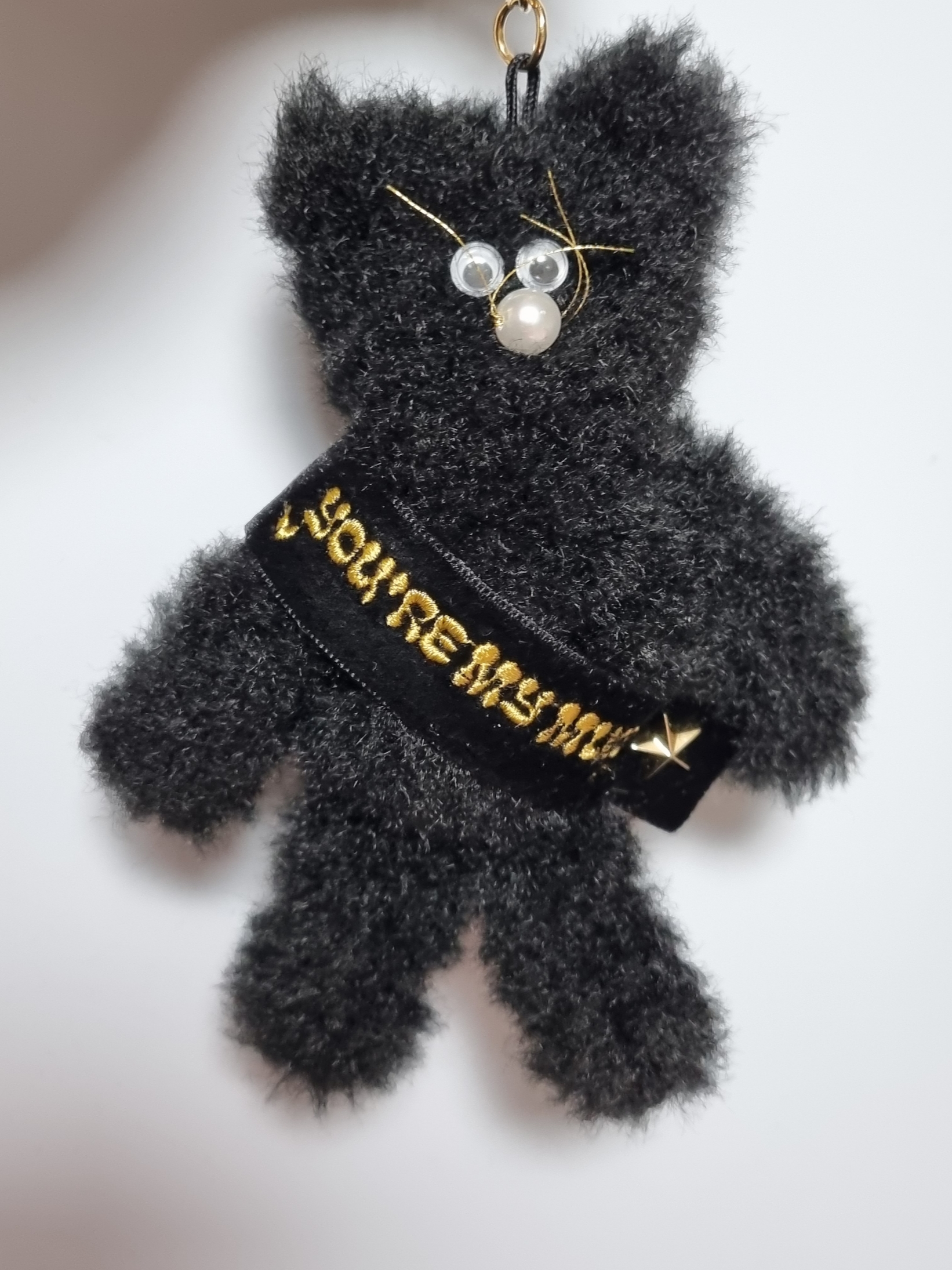 Monamhee Muse Edition Keyring Black 착용 스타일