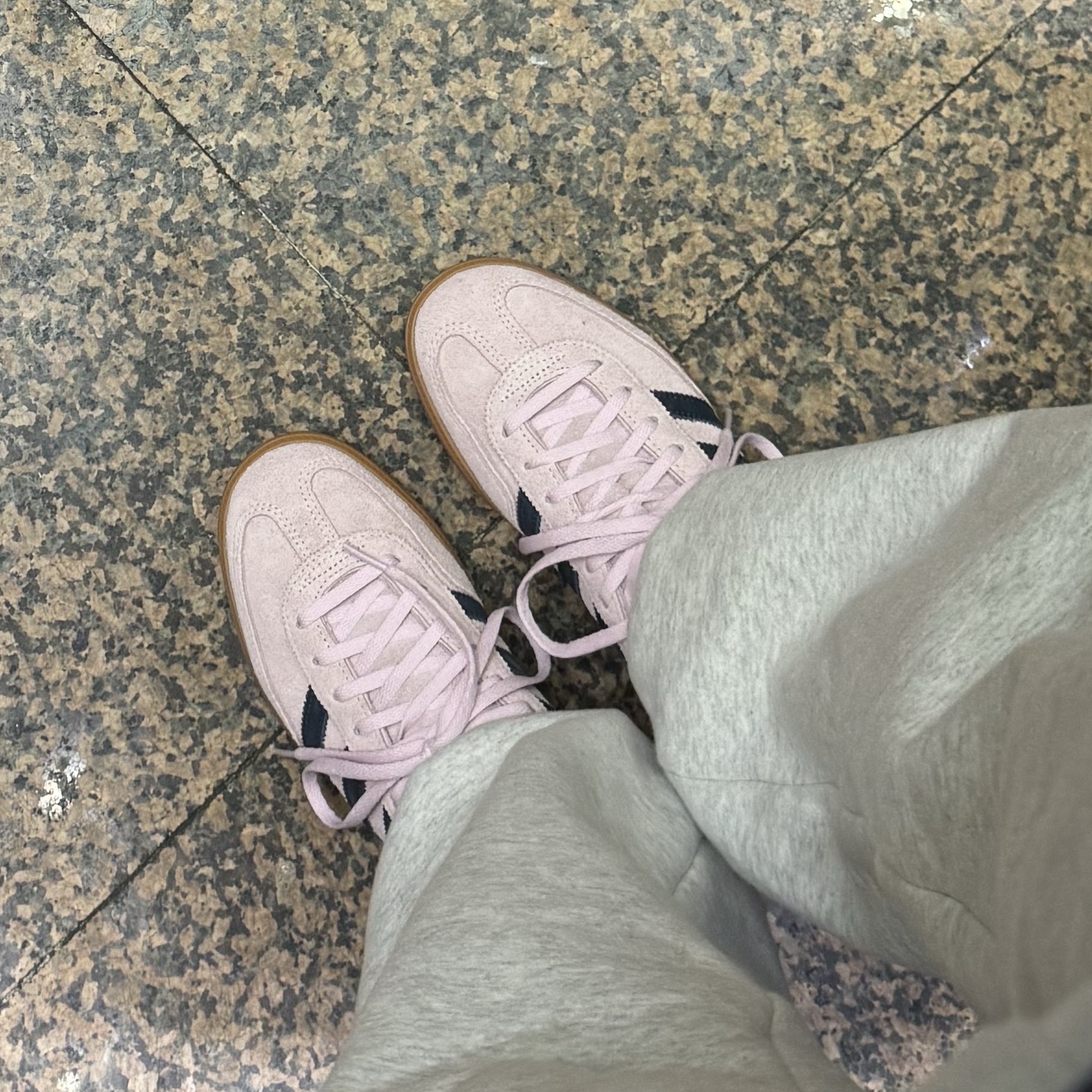 (W) Adidas Spezial Handball Clear Pink 착용 스타일
