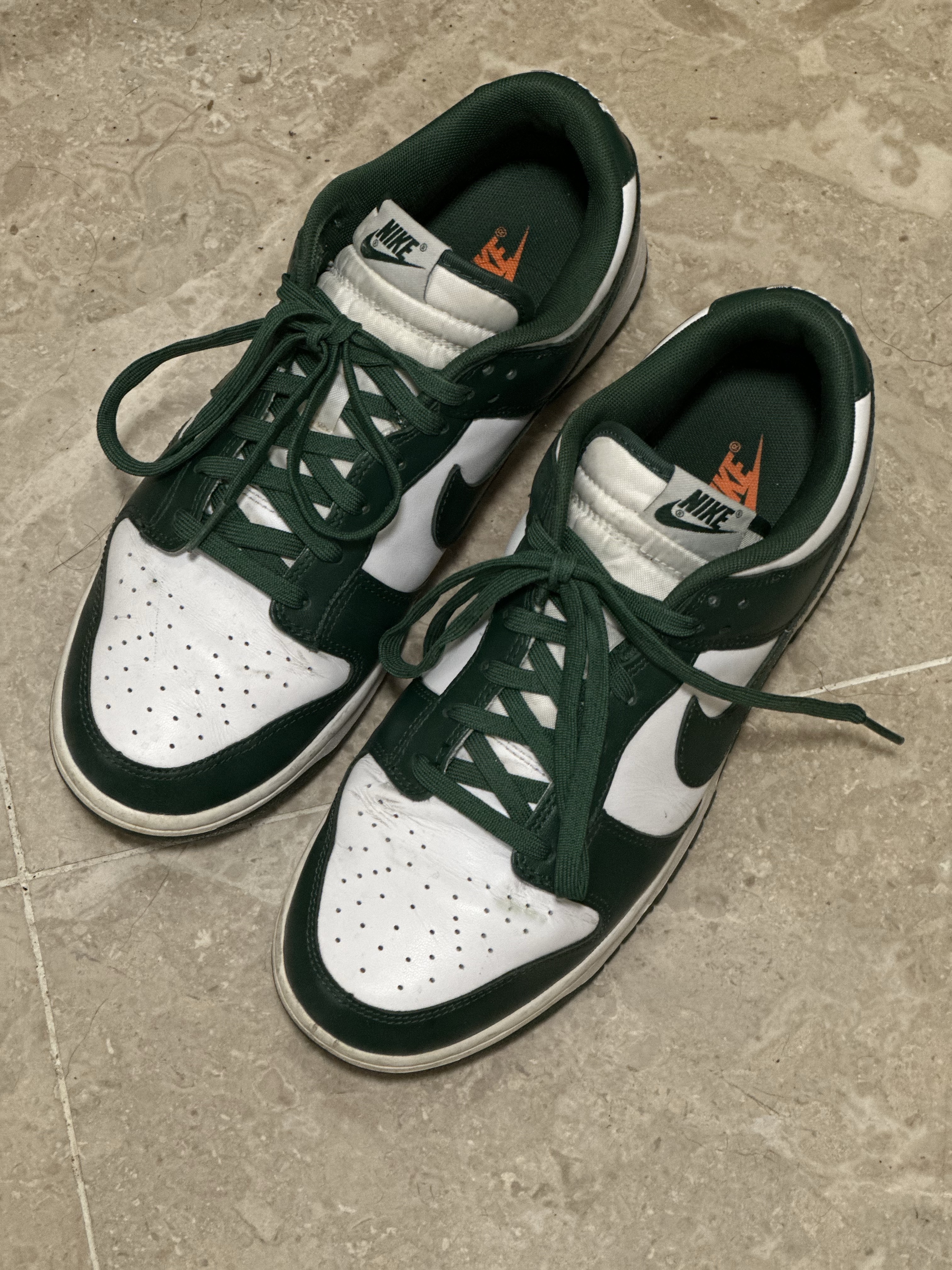 Nike Dunk Low Retro Varsity Green 착용 스타일 - 1