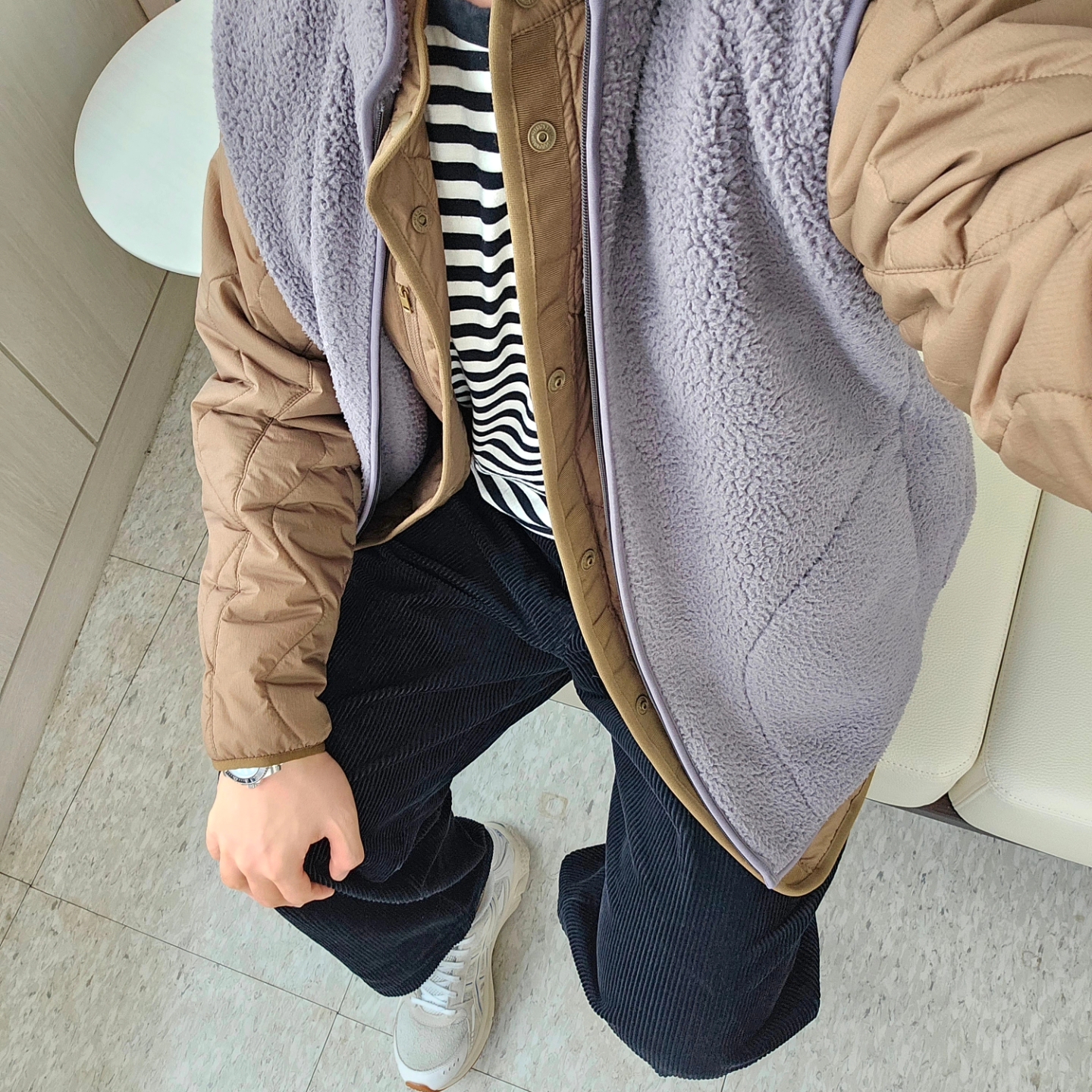 Uniqlo x White Mountaineering Recycled Hybrid Down Jacket Brown, Rolex Submariner 41mm 124060 Black Oyster 착용 스타일 - 6