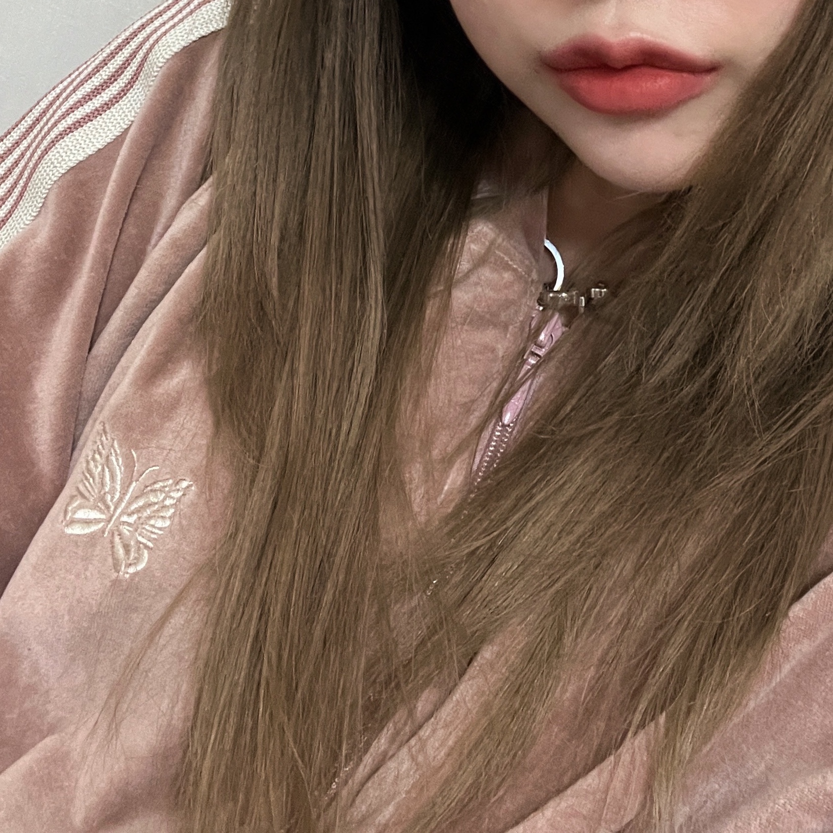 Needles R.C. Track Jacket Velour Old Rose 착용 스타일 - 2