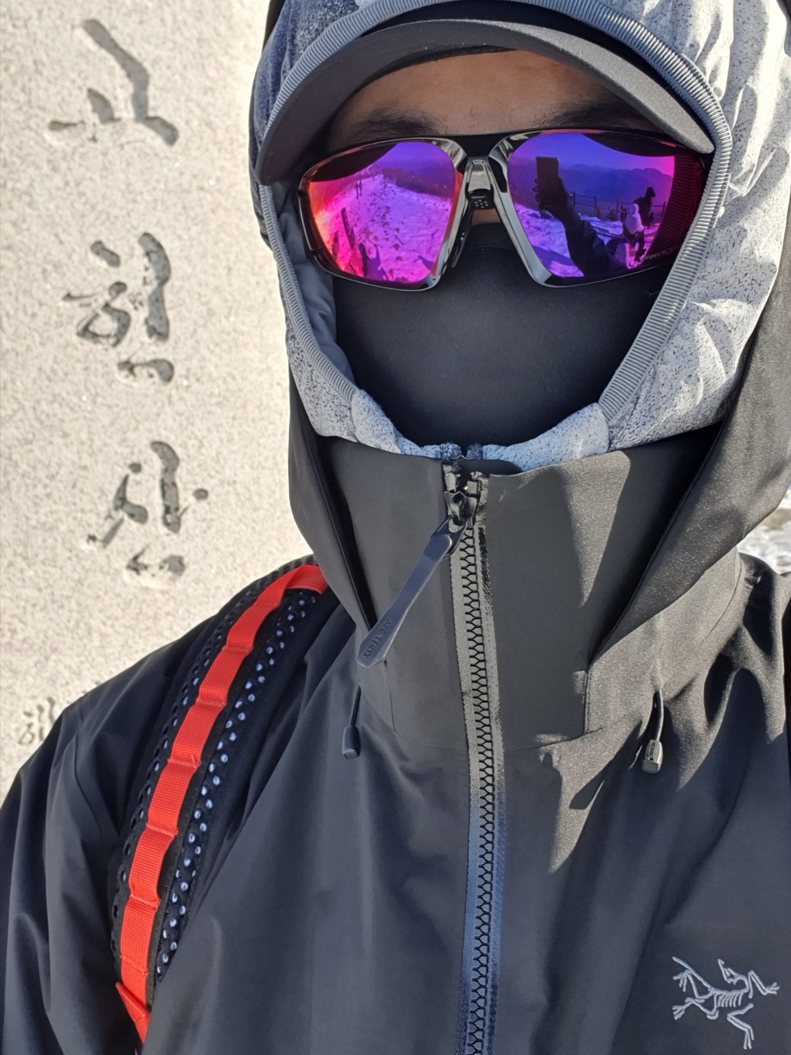 Nike ACG Therma-Fit ADV Rope De Dope AOP Jacket Cool Grey - Asia, Arc'teryx Beta AR Jacket Black 착용 스타일