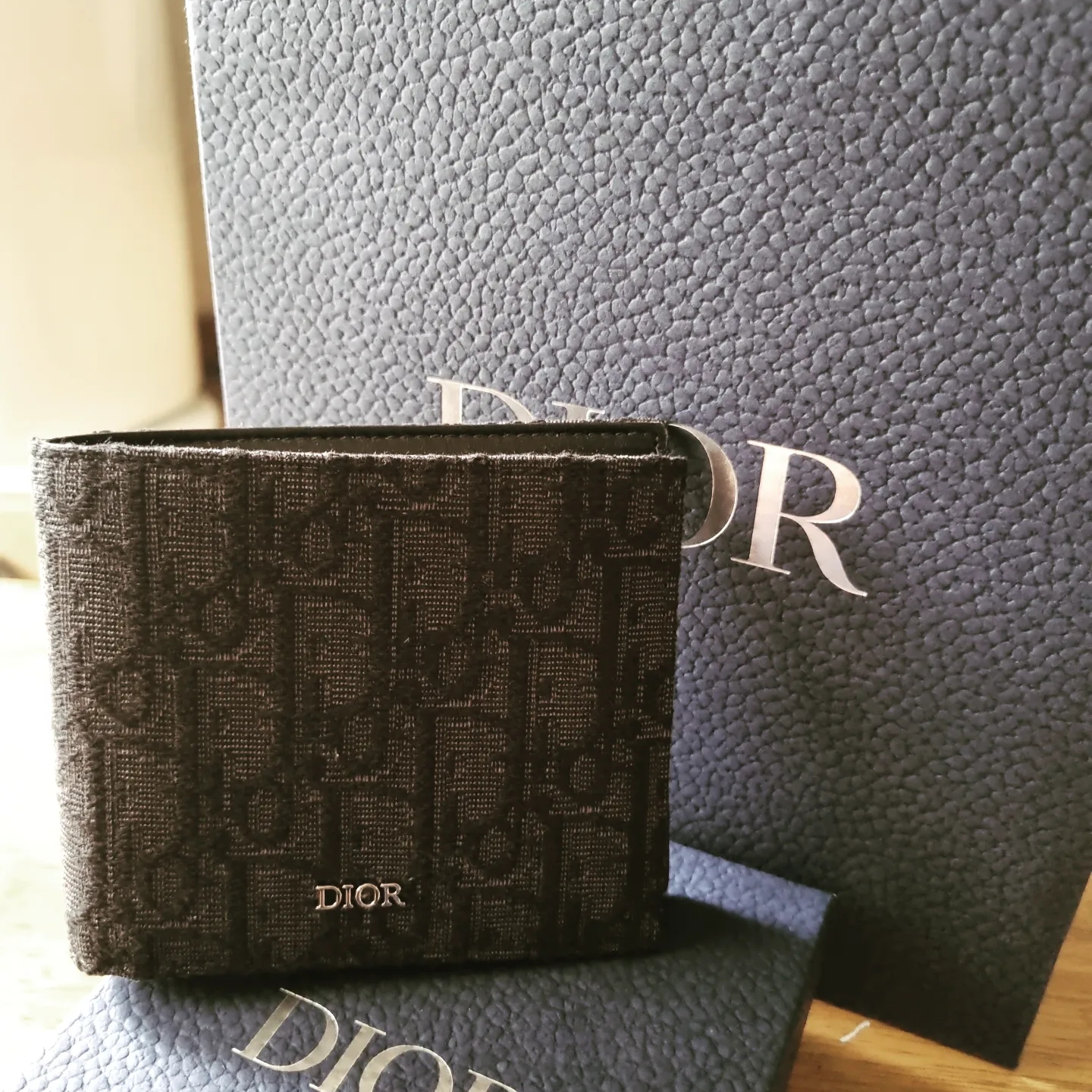 Dior Wallet Black Dior Oblique Jacquard 착용 스타일 - 2