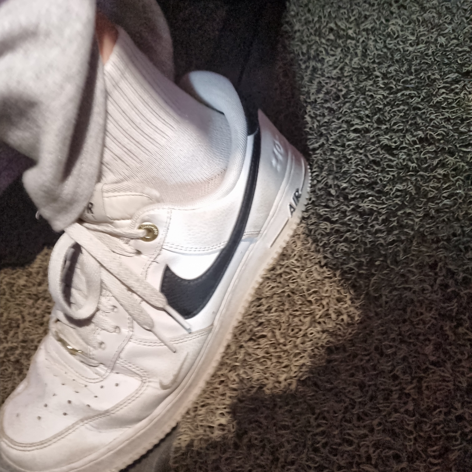 Nike Air Force 1 '07 LV8 40th Anniversary Join Forces White Black 착용 스타일
