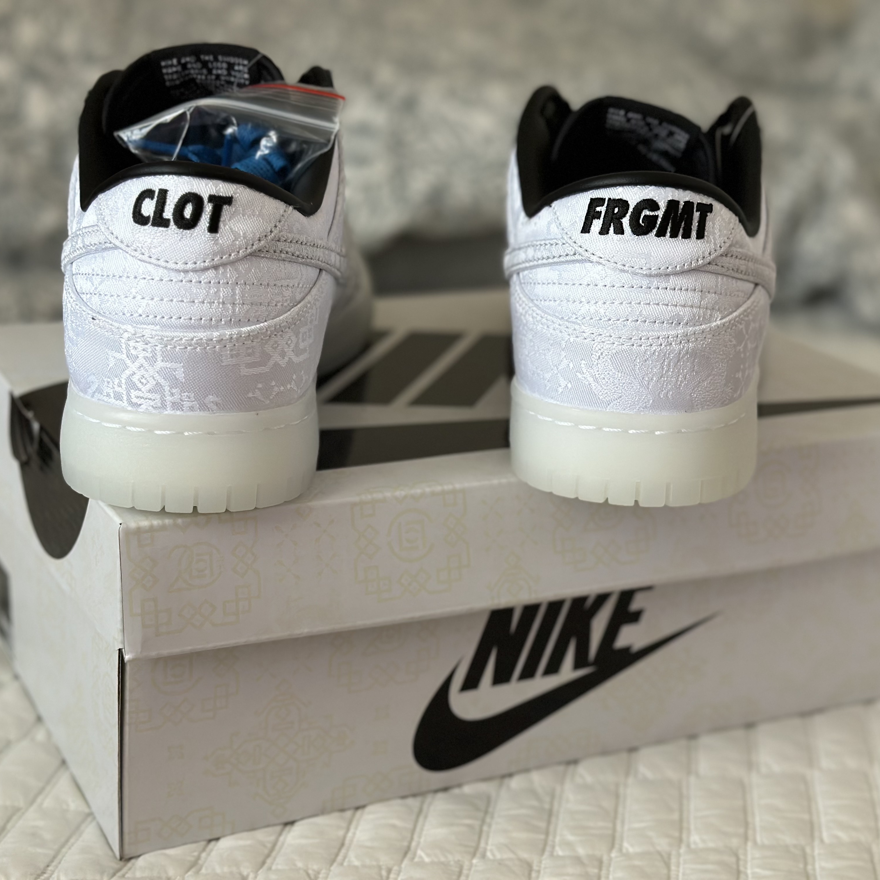Nike x Clot x Fragment Dunk Low Black and White 착용 스타일